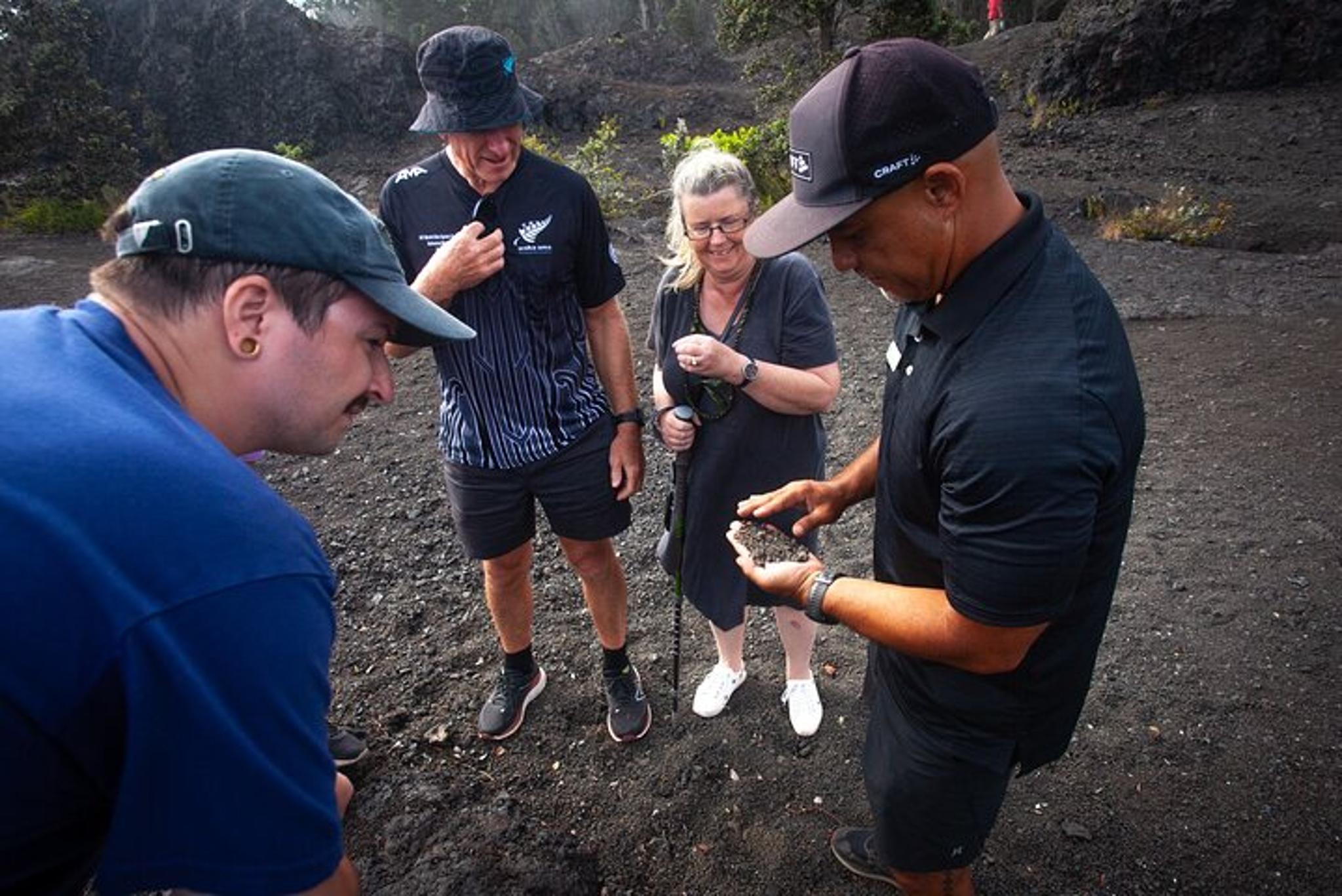 Hawai'i Volcanoes National Park Volcano Experience - Image 6