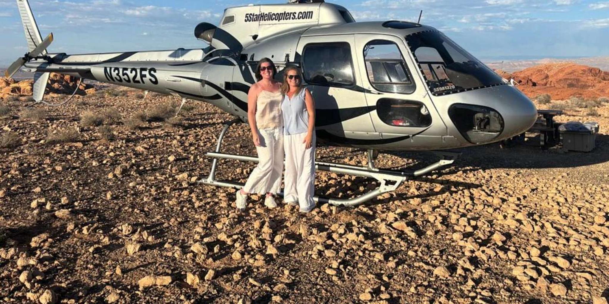 Las Vegas Valley of Fire Helicopter Tour 1 hr - Image 6