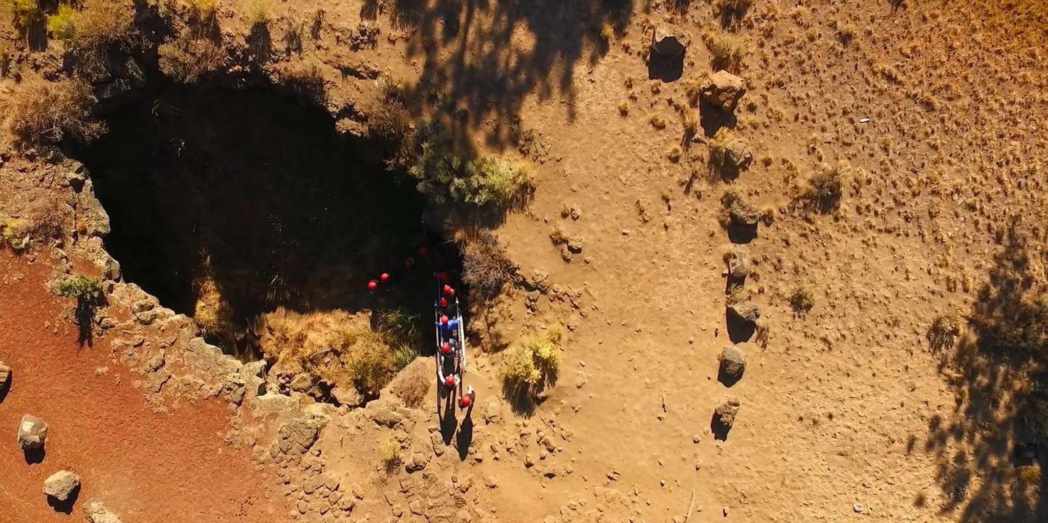 Bend Lava Tube Cave Tour 4 hr
