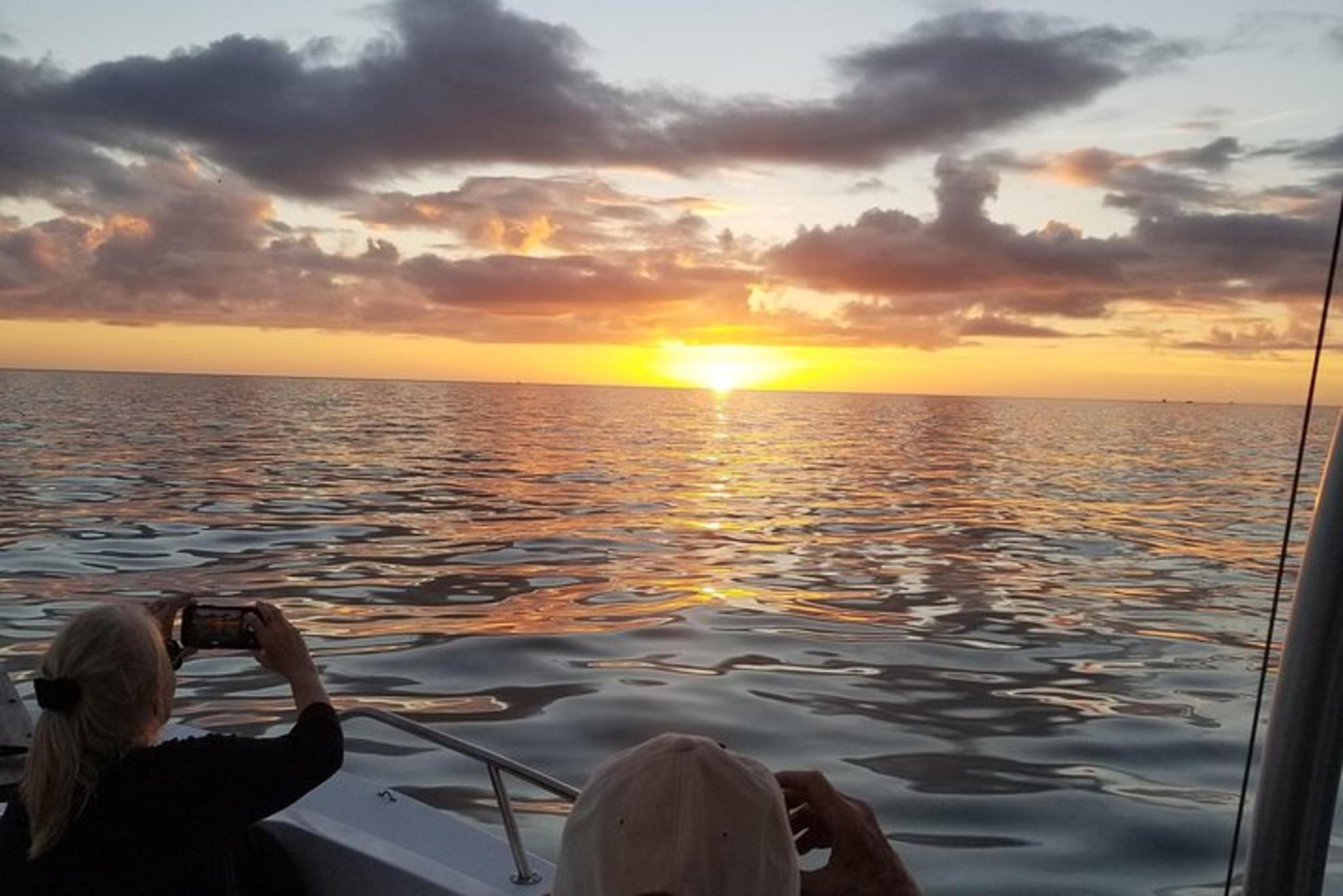 Naples Bay Sunset Boat Tour - Image 2