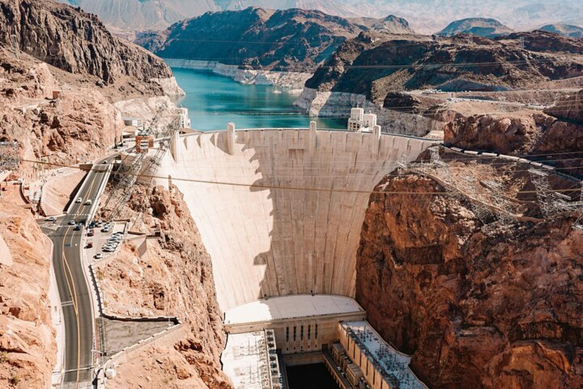 Las Vegas Hoover Dam and Railroad Tunnel Hike
