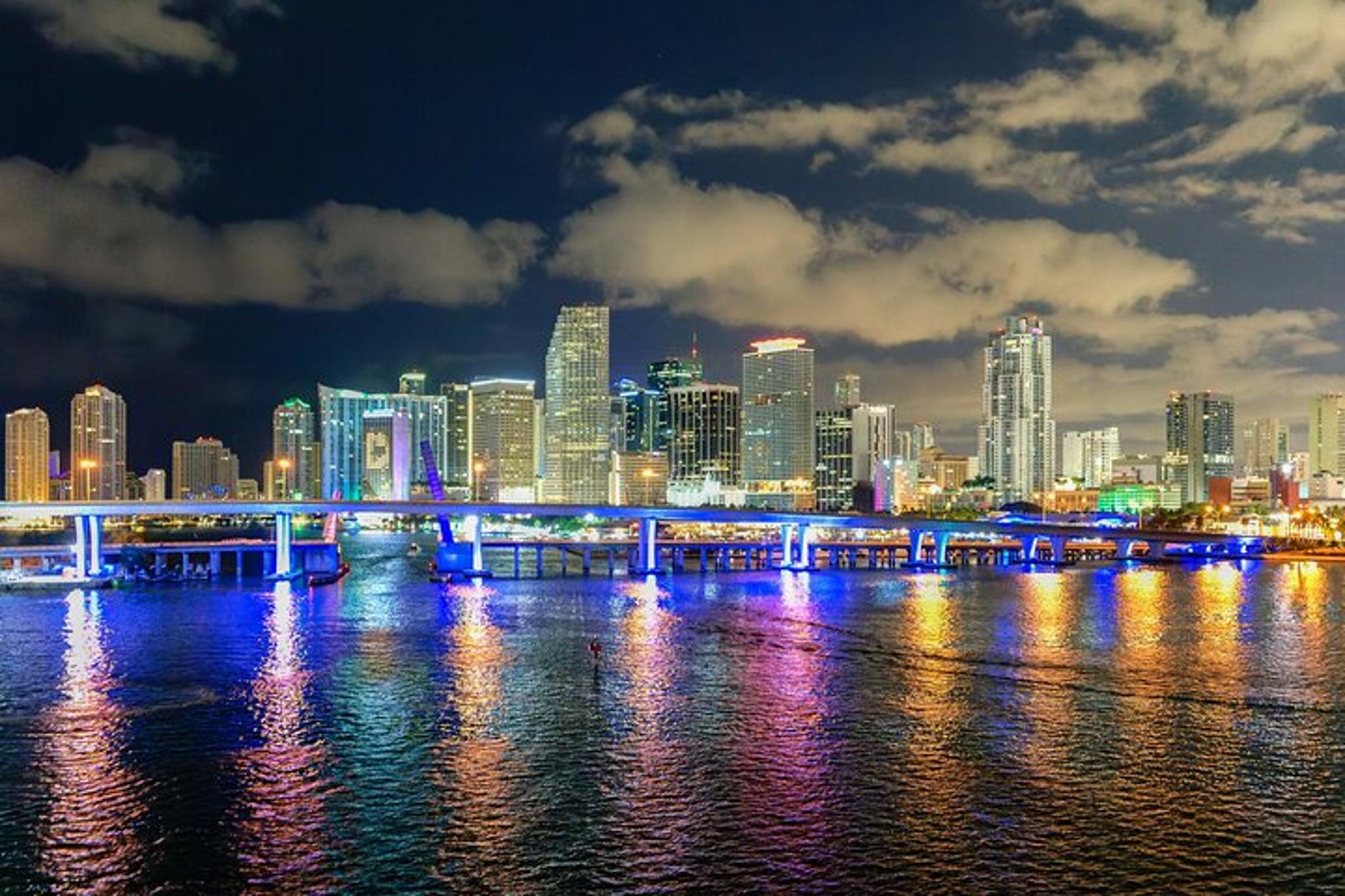 Miami Nightlife Private Tour - Image 4