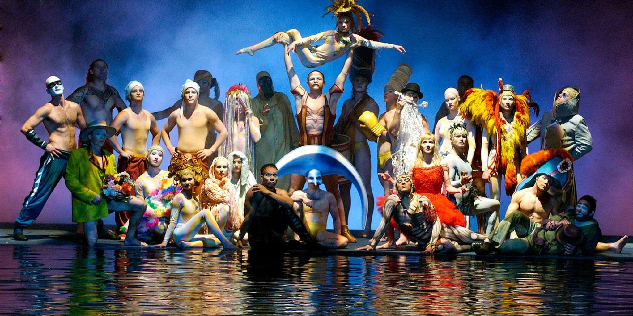 Las Vegas Cirque du Soleil 'O' Show at Bellagio 1.5 hr - Image 2