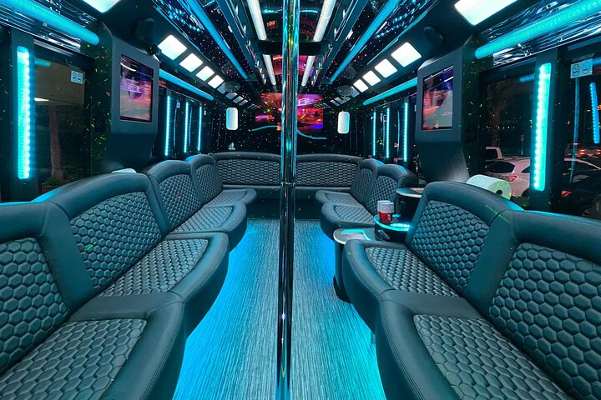 Las Vegas Nightclub Crawl Party Bus