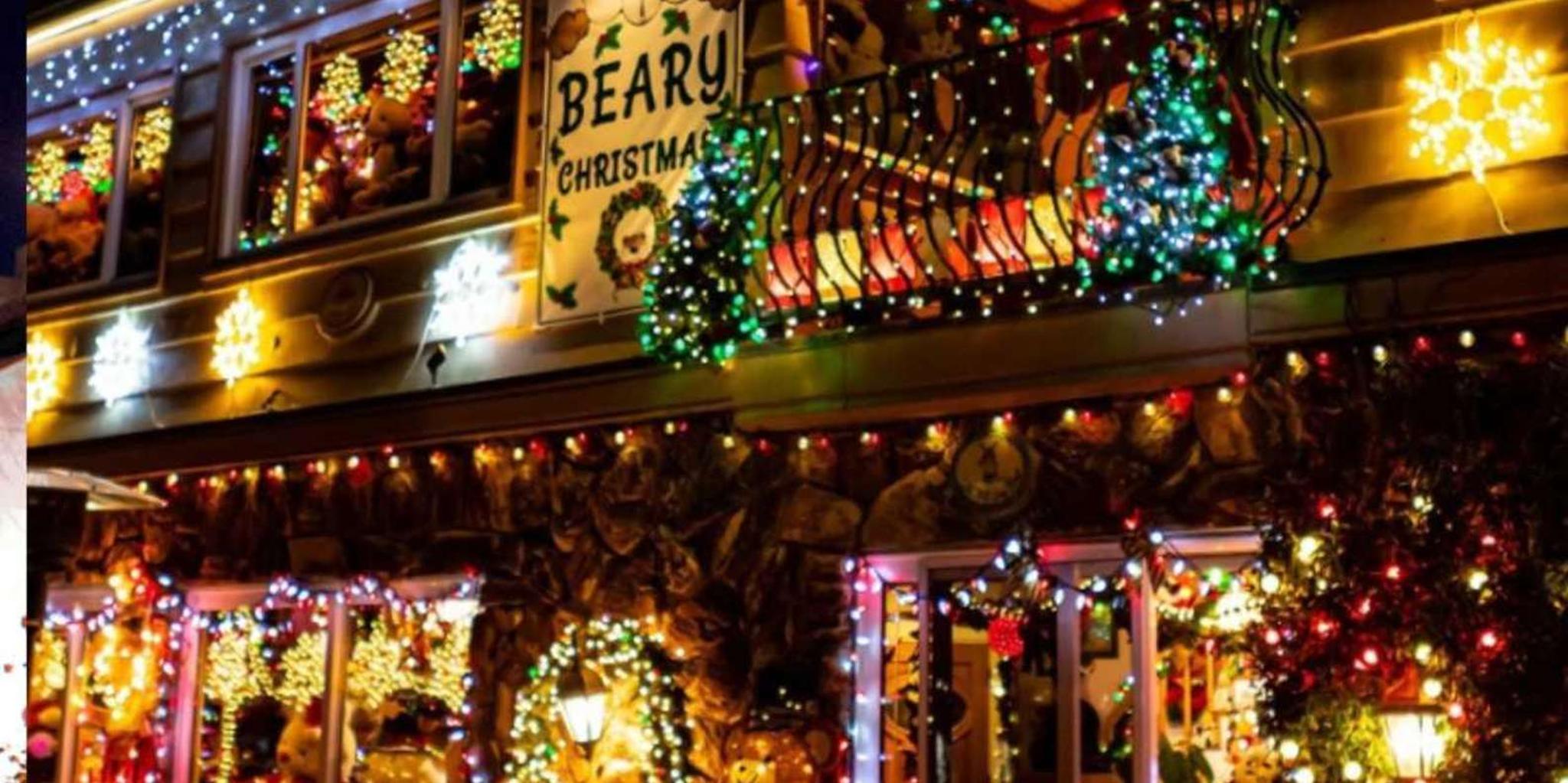 Newport Beach Harbor Holiday Lights Cruise - Image 6