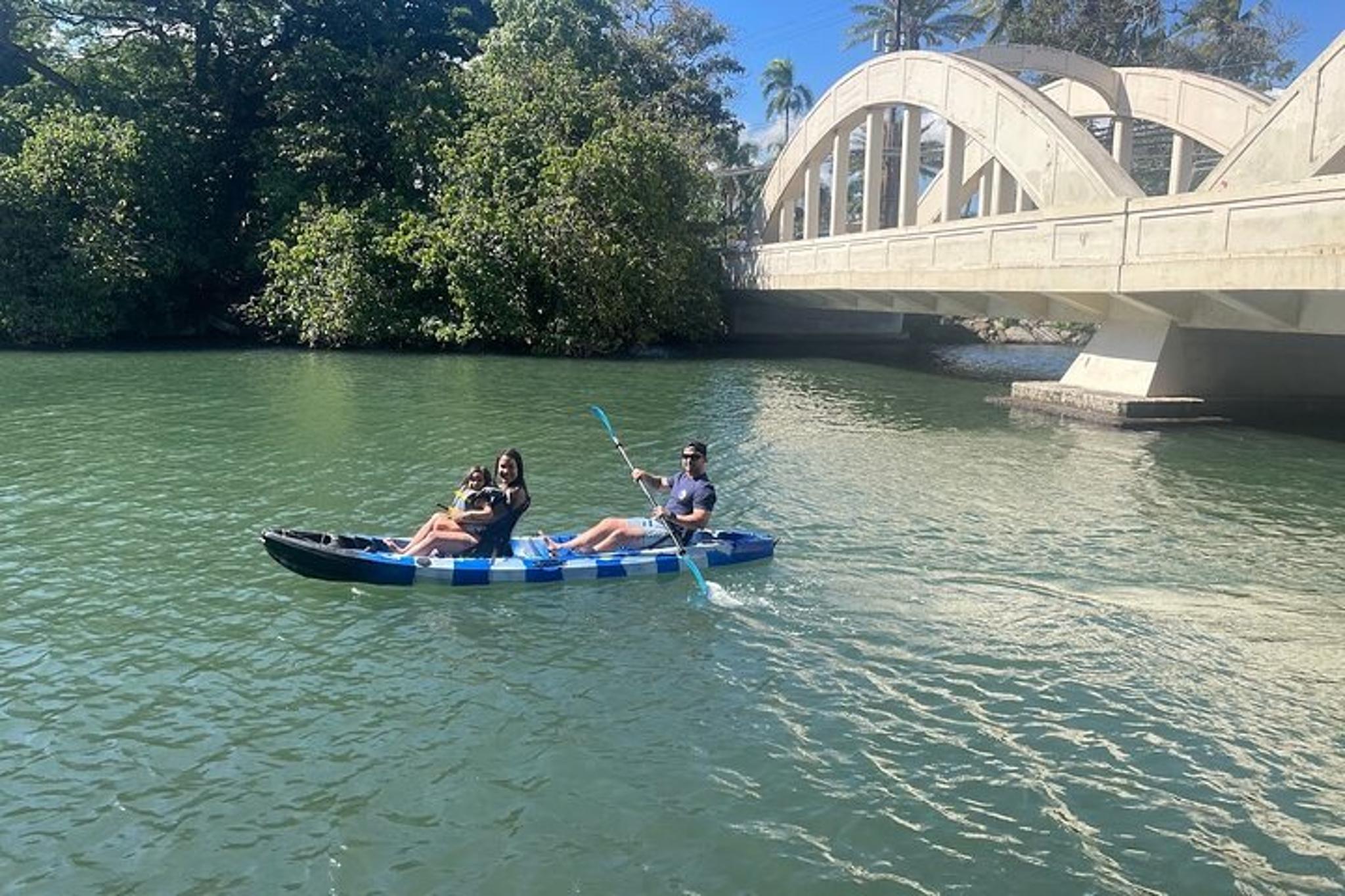 Hale'iwa Tandem Kayak Rental on Anahulu River - Image 3