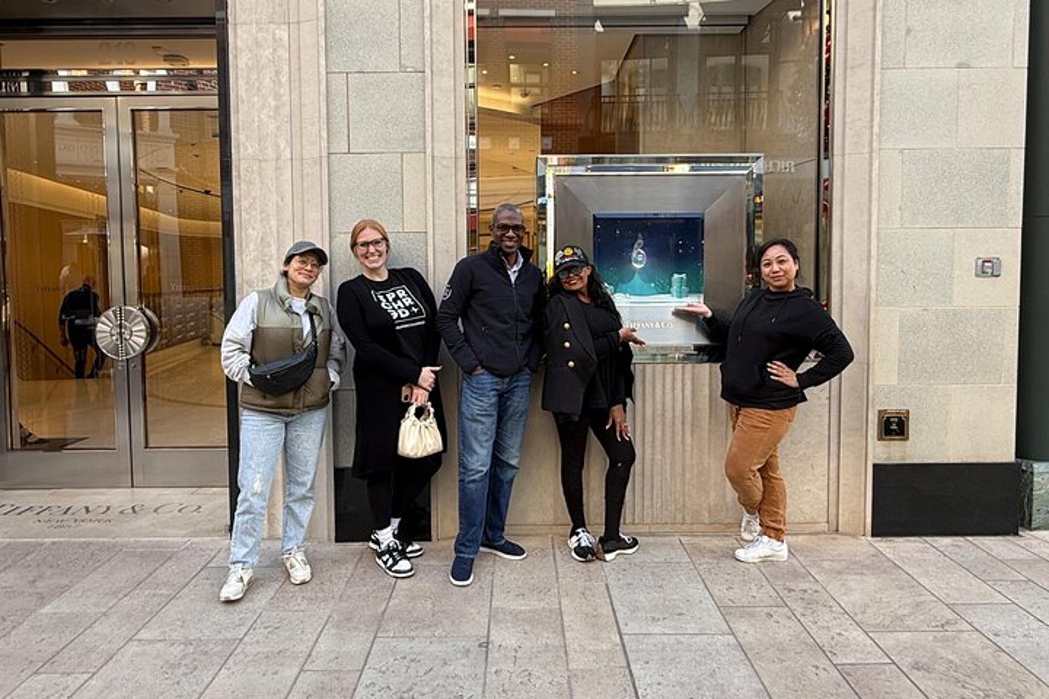 Beverly Hills Scavenger Hunt - Image 4