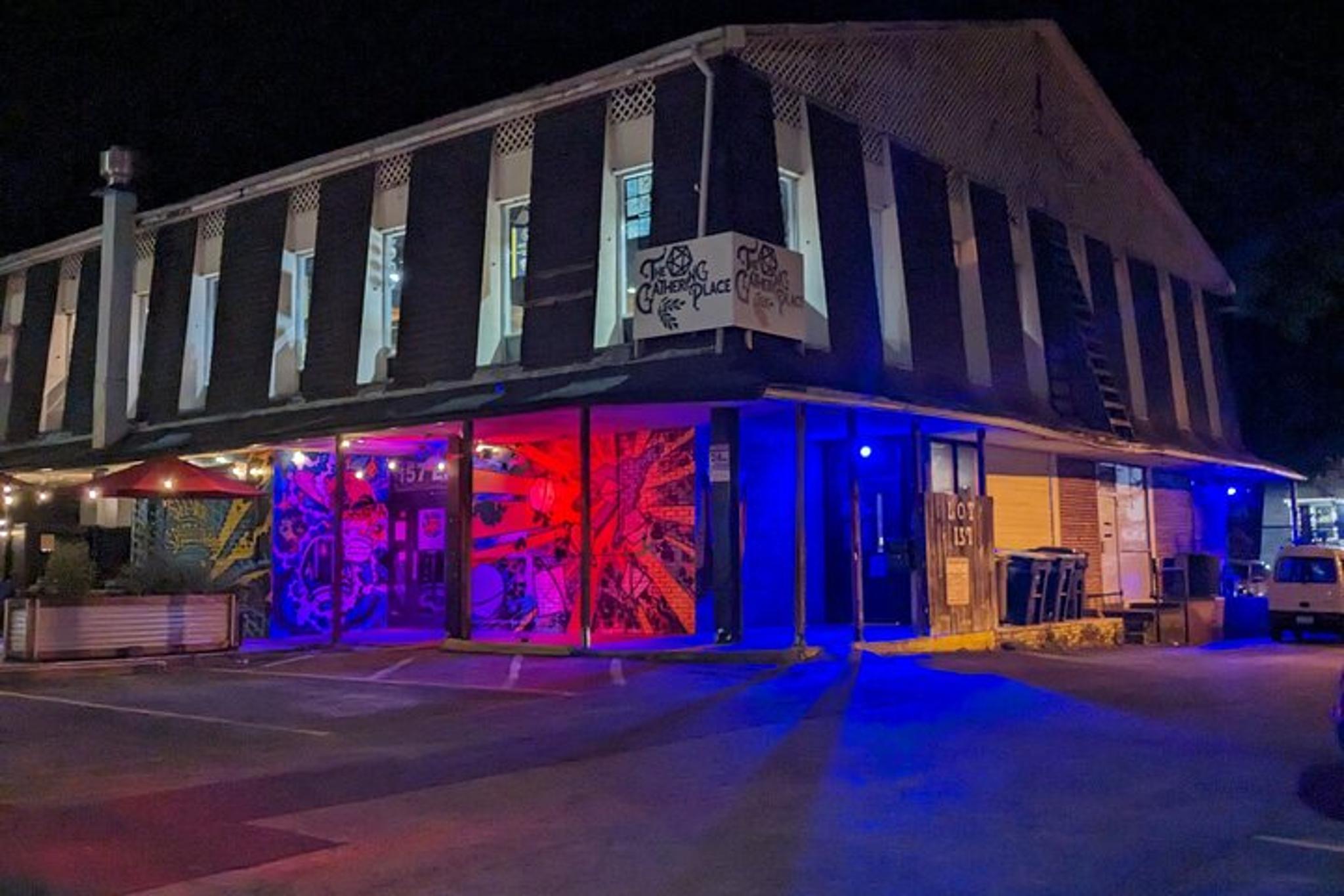 Chapel Hill True Crime Walking Tour 60 min - Image 4