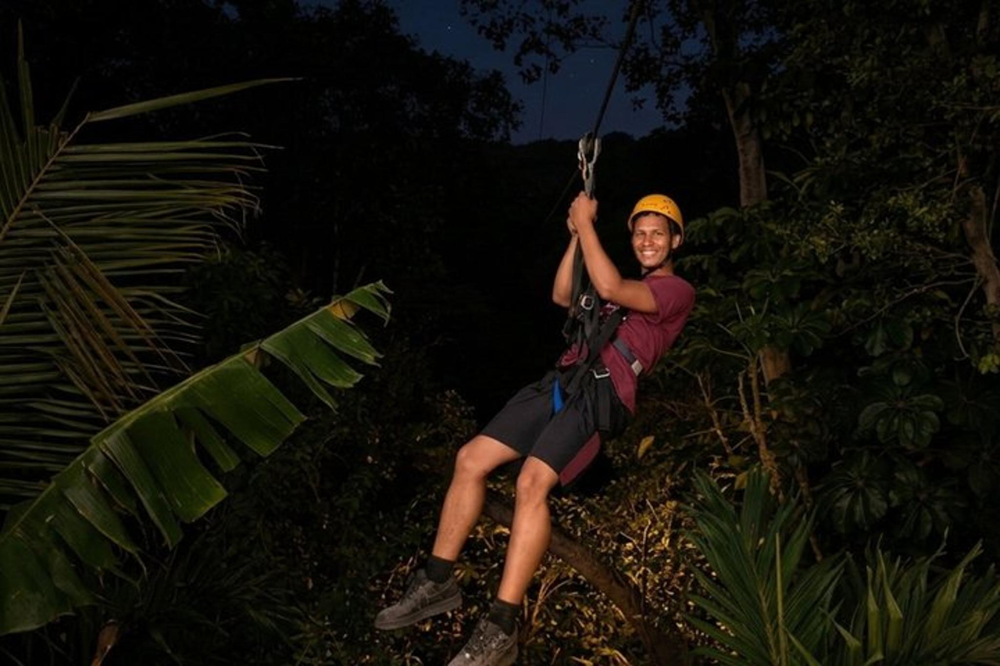 Honolulu Night Zipline Adventure 75 Min - Image 1