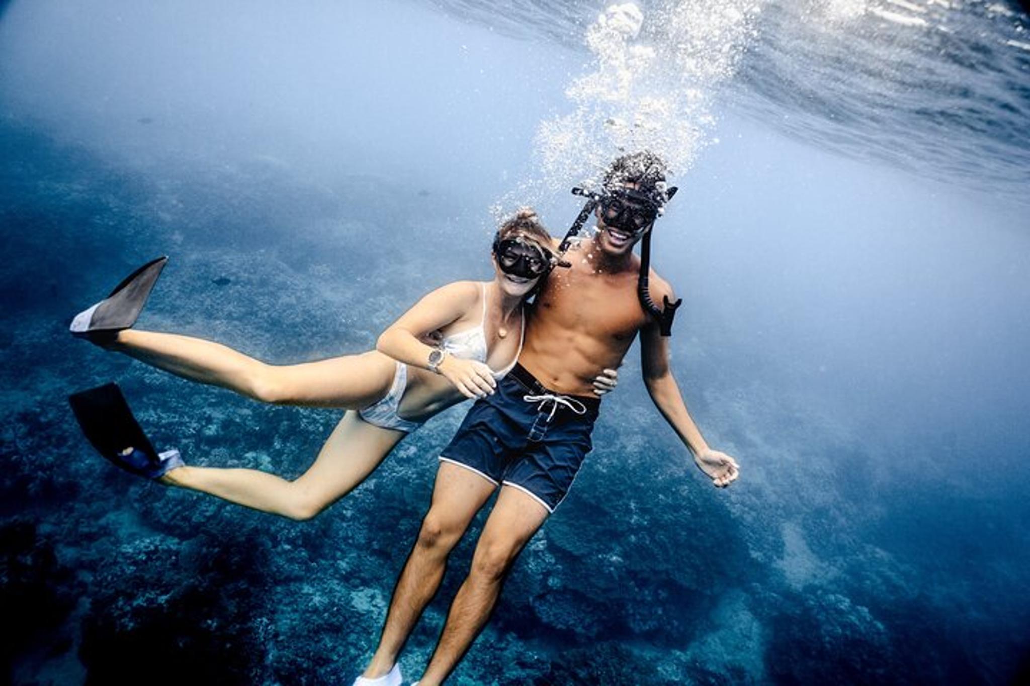 Waikiki Snorkel Retreat for Couples 2 hr - Image 1