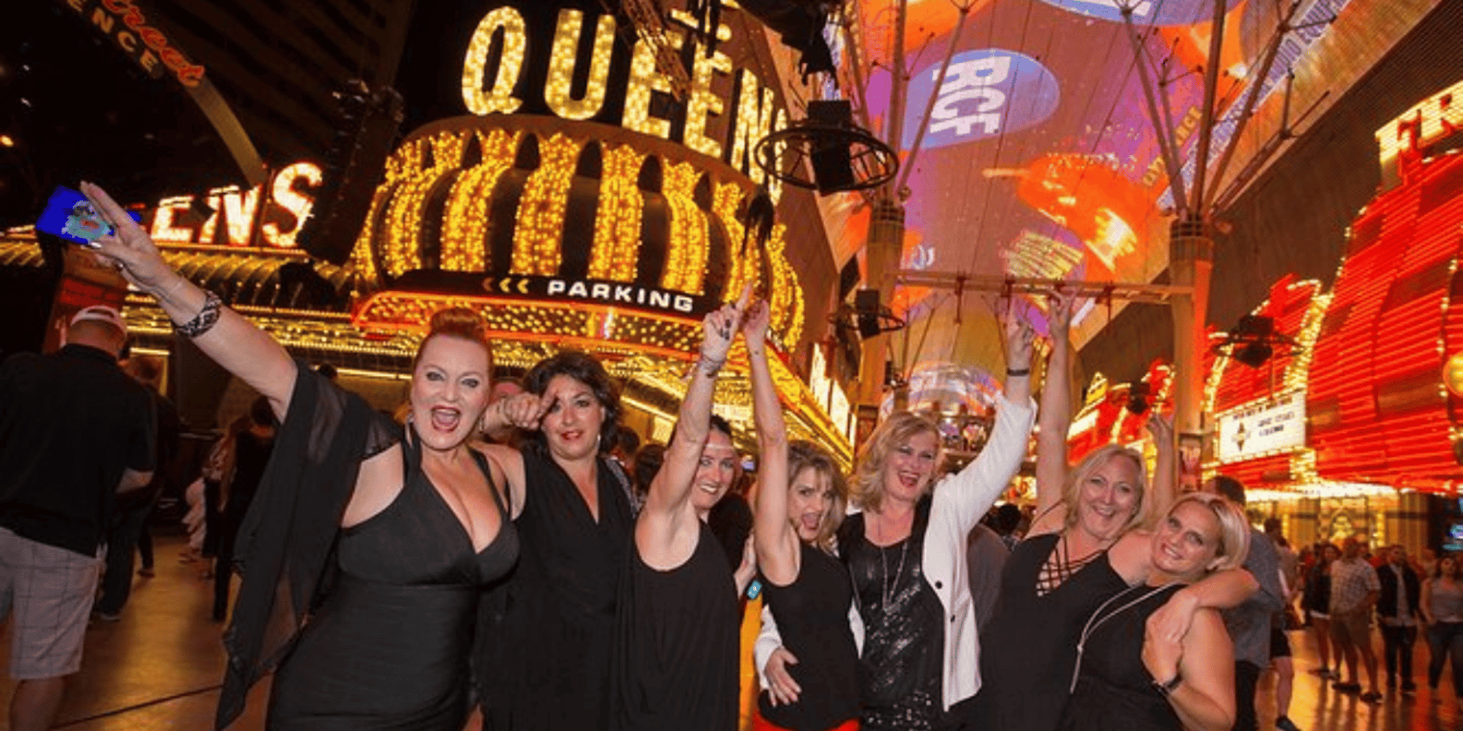 Las Vegas Party Bus Tour with Champagne