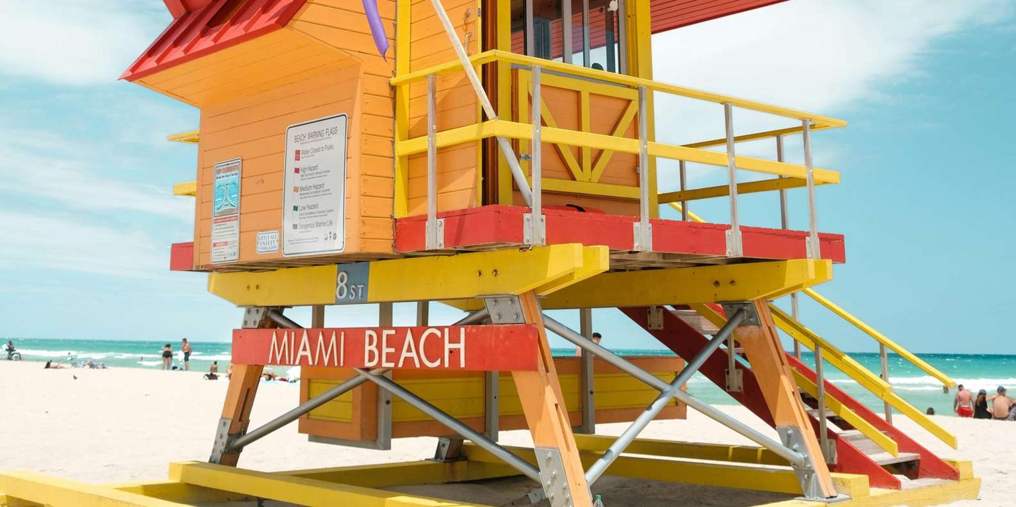 Miami Art Deco Tour with Exclusive Access