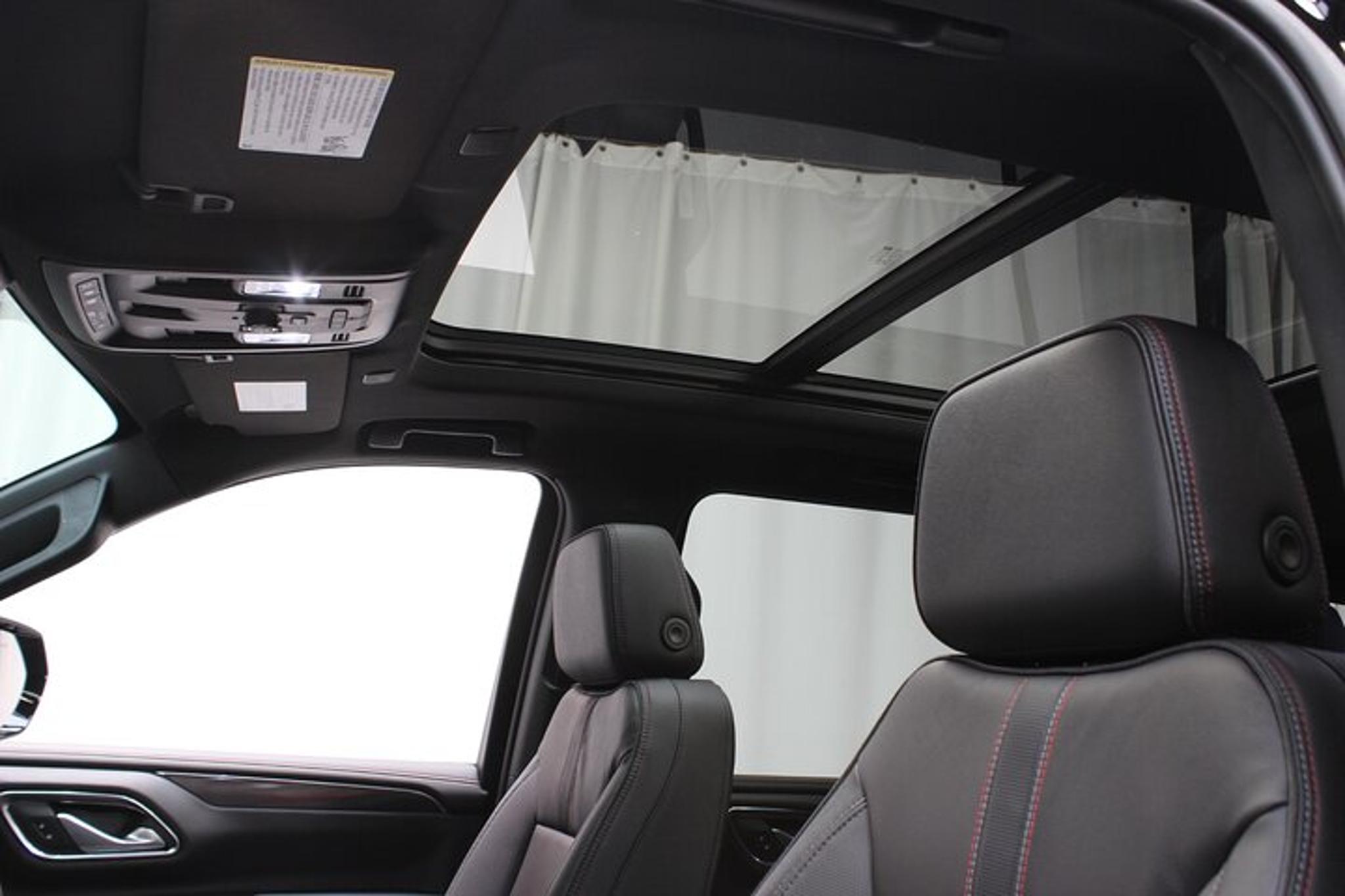 New York City Private Airport Transfer - Image 3