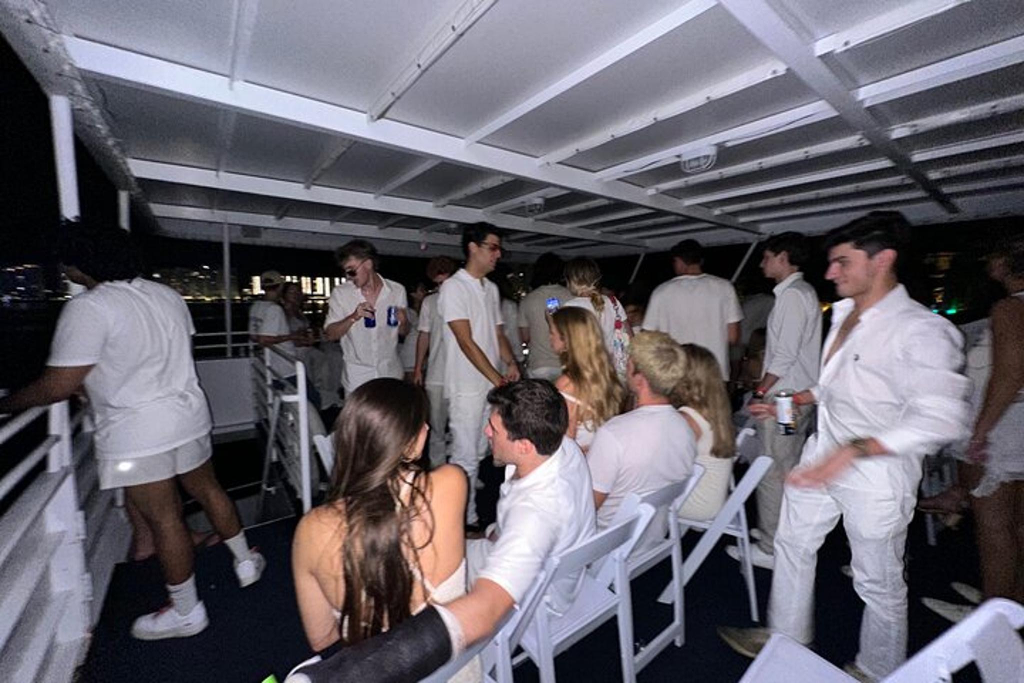 Miami Nightclub Boat Party on Biscayne Bay - Image 5