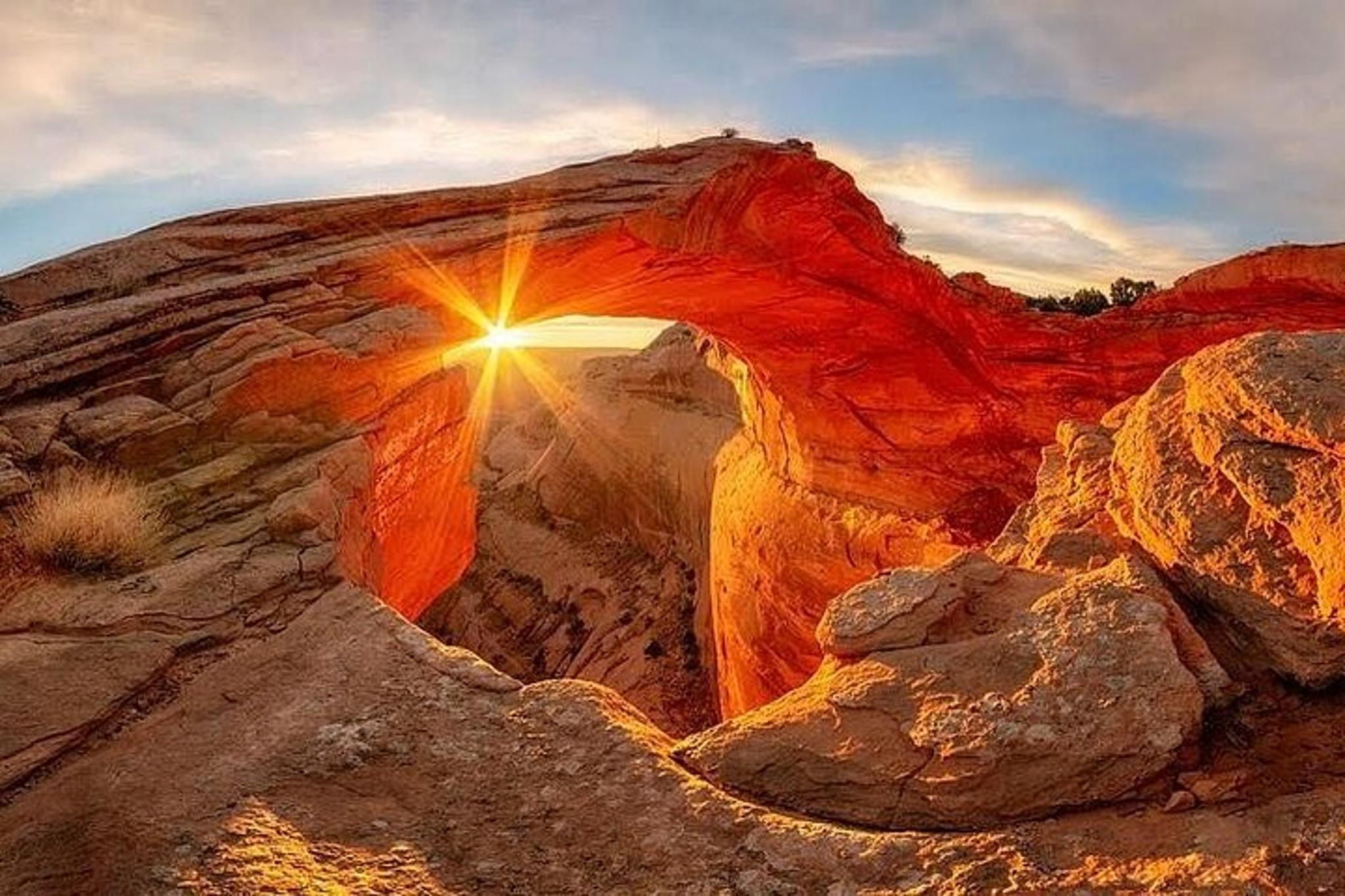 Eggshell Arch Sunset Tour - Image 2