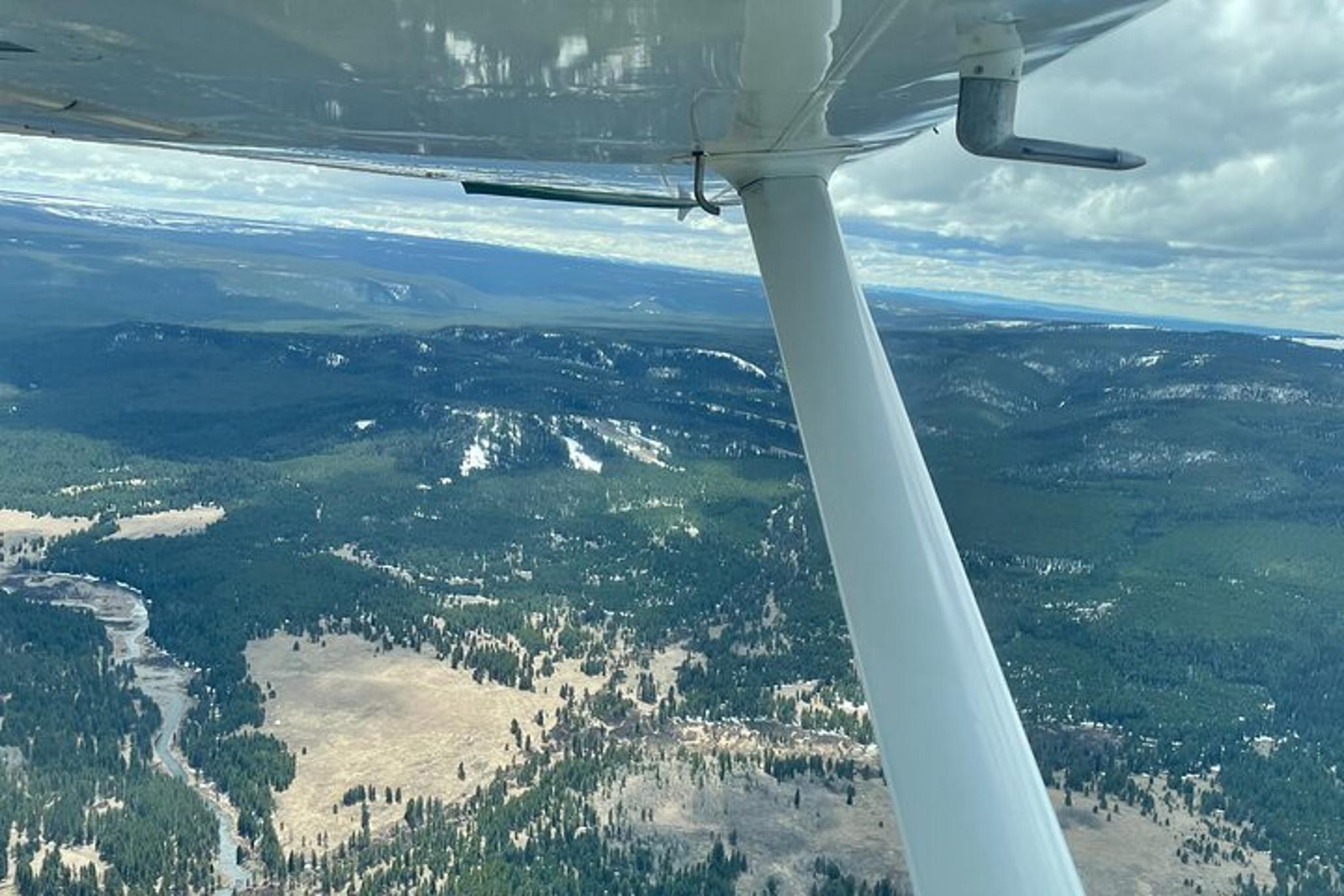 West Yellowstone Scenic Flight 30 min - Image 3