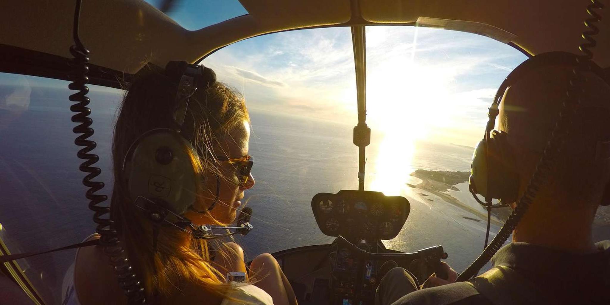 Los Angeles Helicopter Tour: Beaches & City 50 Min - Image 3