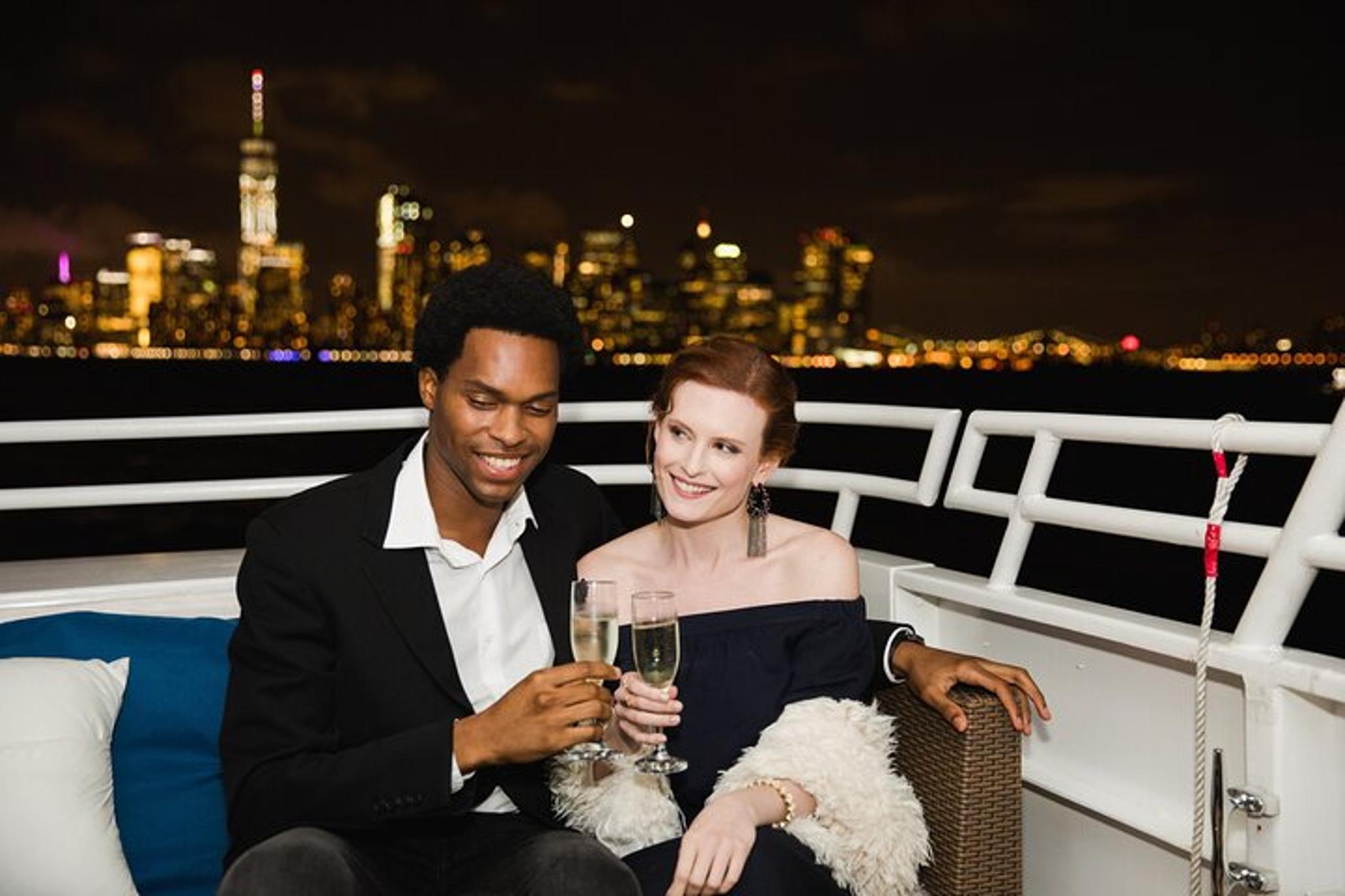 New York City New Year's Eve Fireworks Dinner Cruise - Image 3
