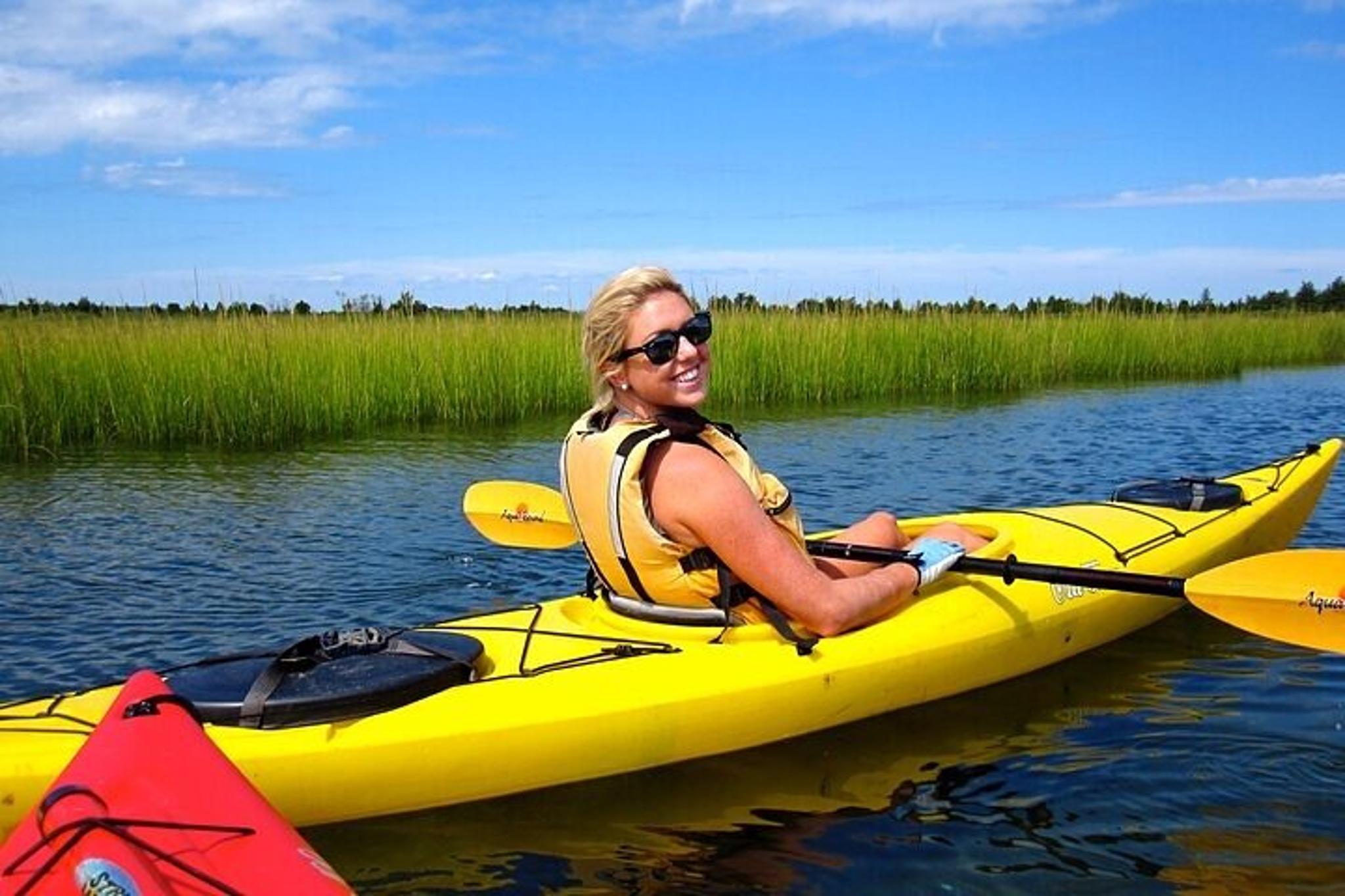 Cold Spring Harbor Kayak Tour - Image 4