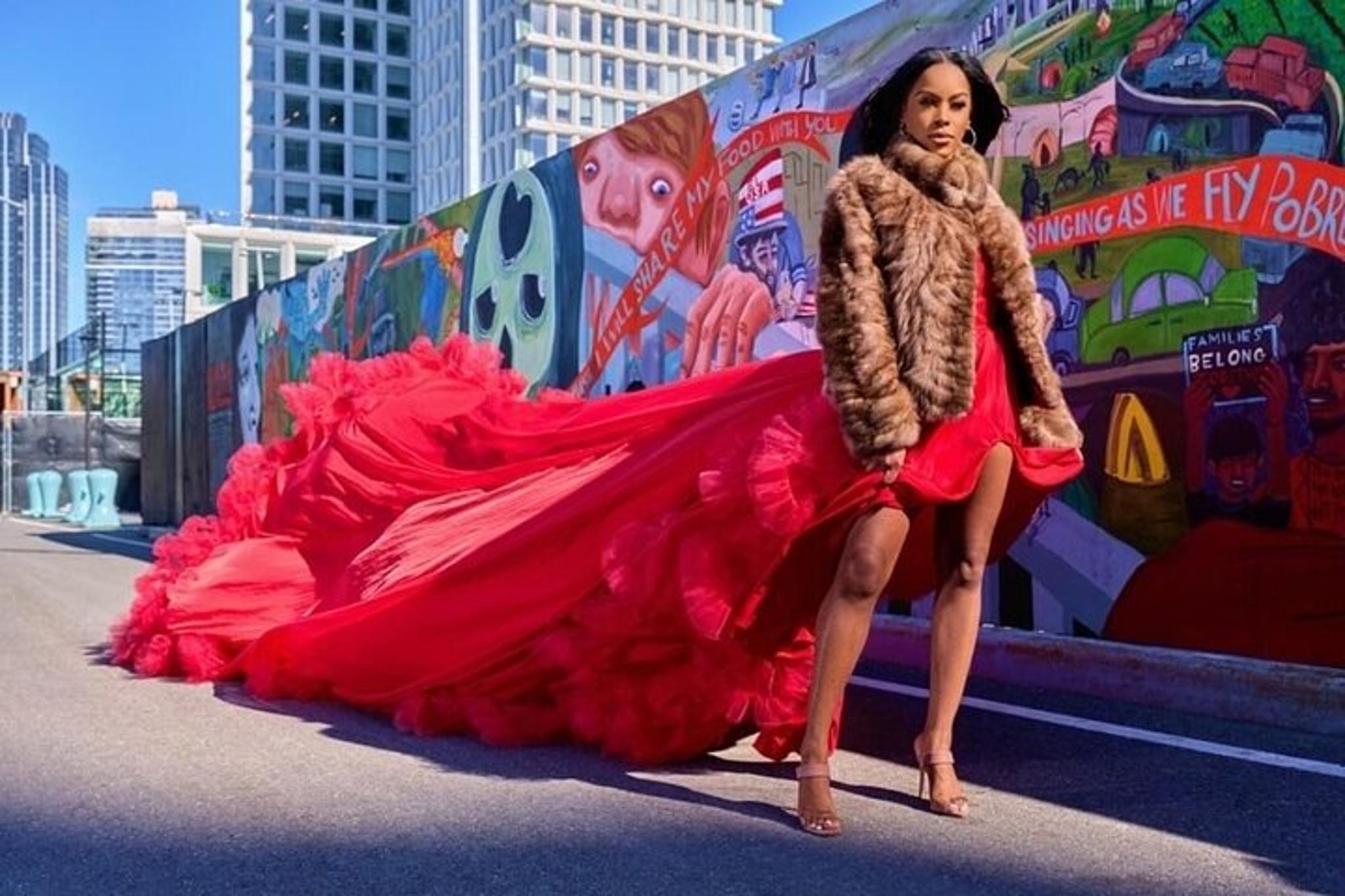 New York City Flying Dress Photoshoot Experience - Image 4