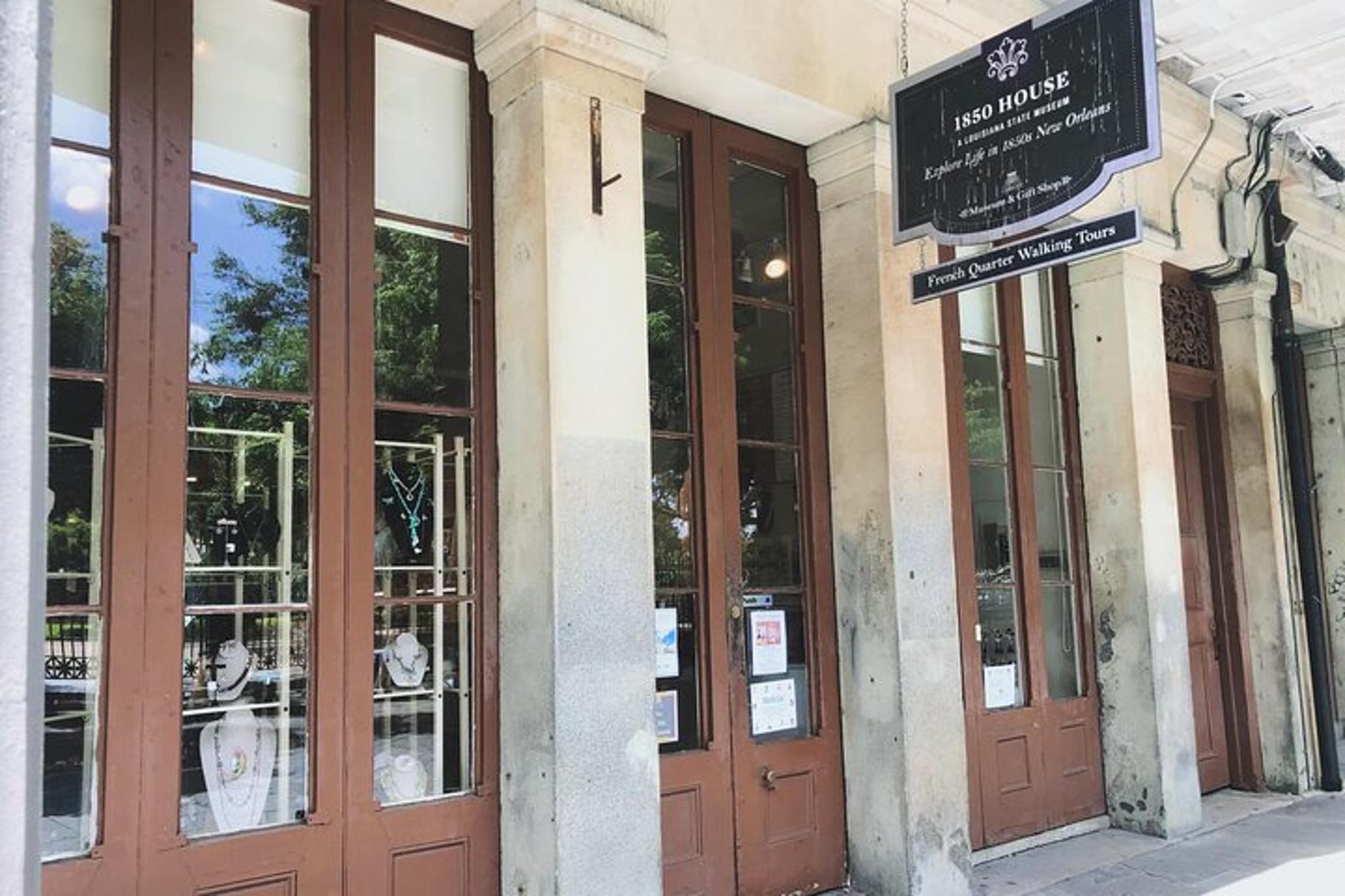 New Orleans French Quarter Walking Tour with 1850 House - Image 2