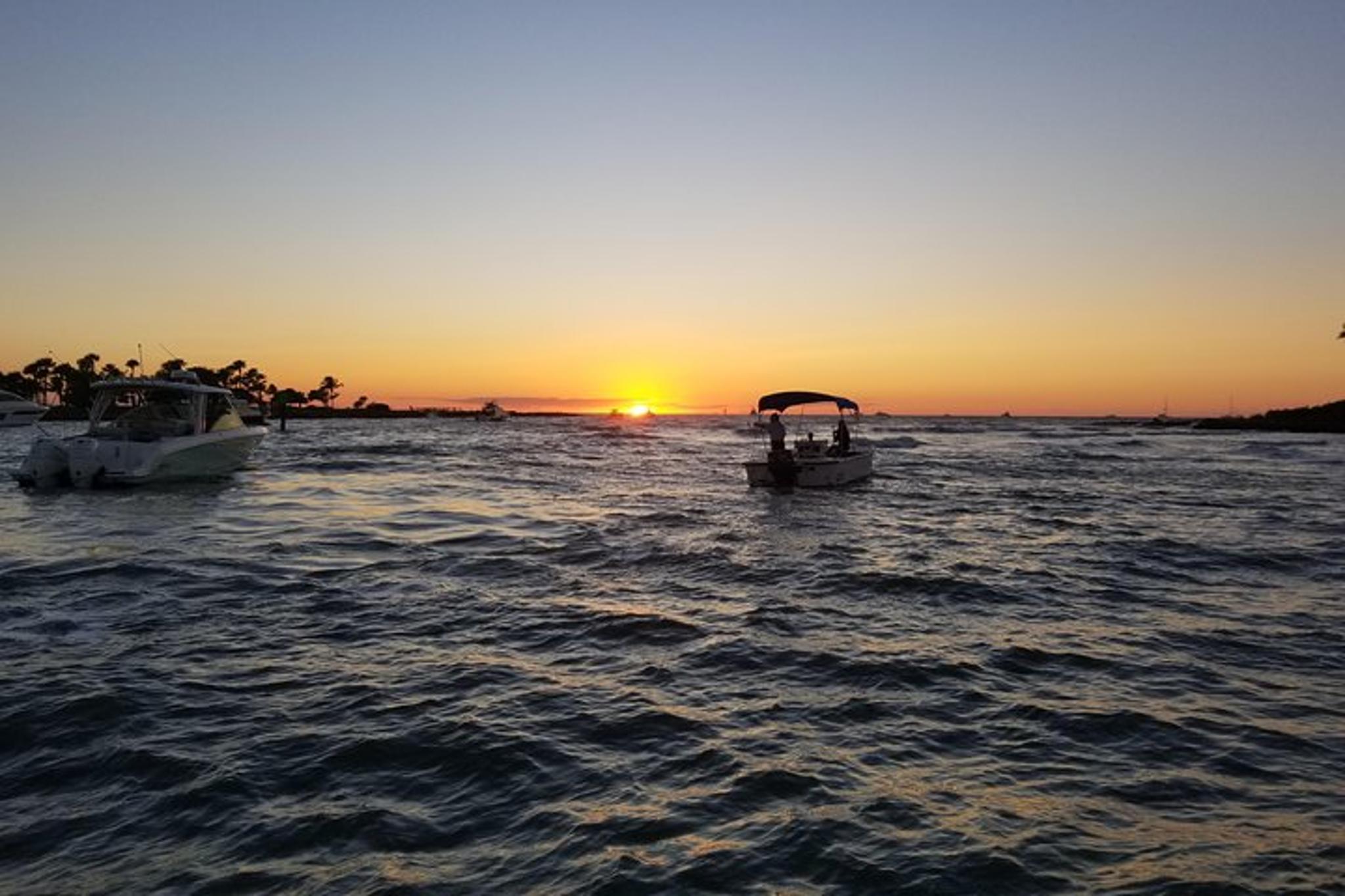Naples Bay Sunset Boat Tour - Image 4