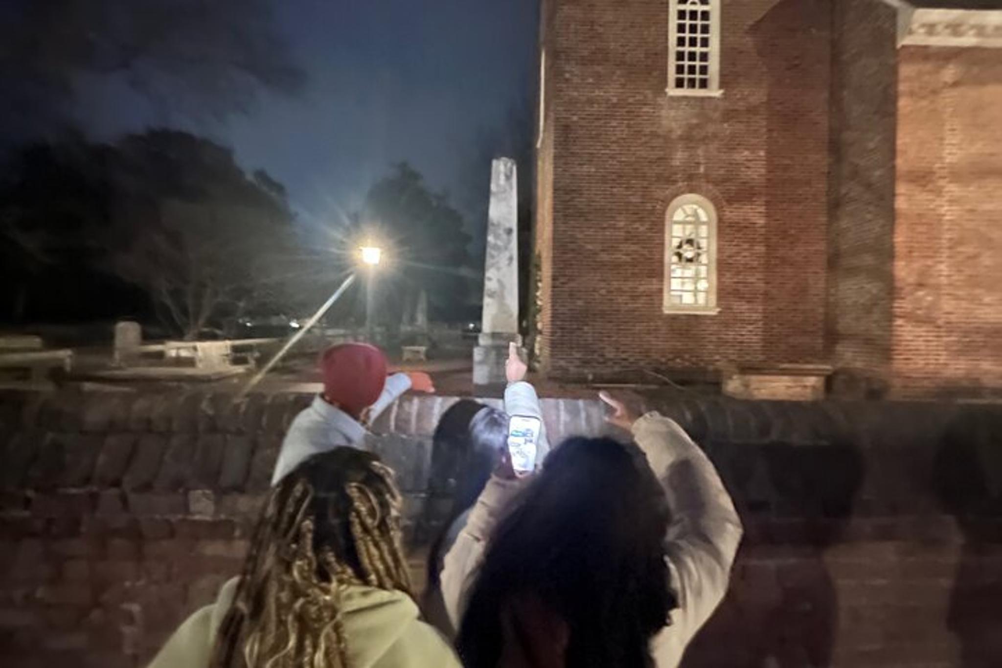 Williamsburg Murder Tour and Pub Crawl - Image 2