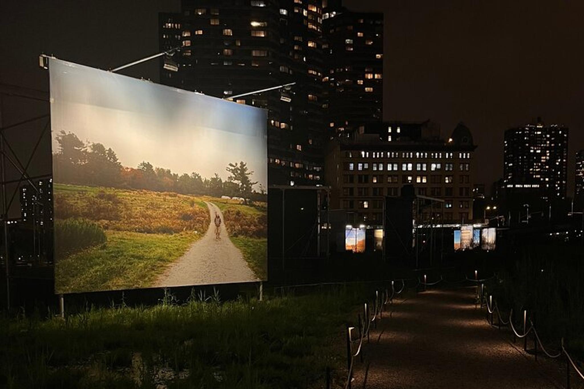 New York City Night Walking Tour with Ferry - Image 4