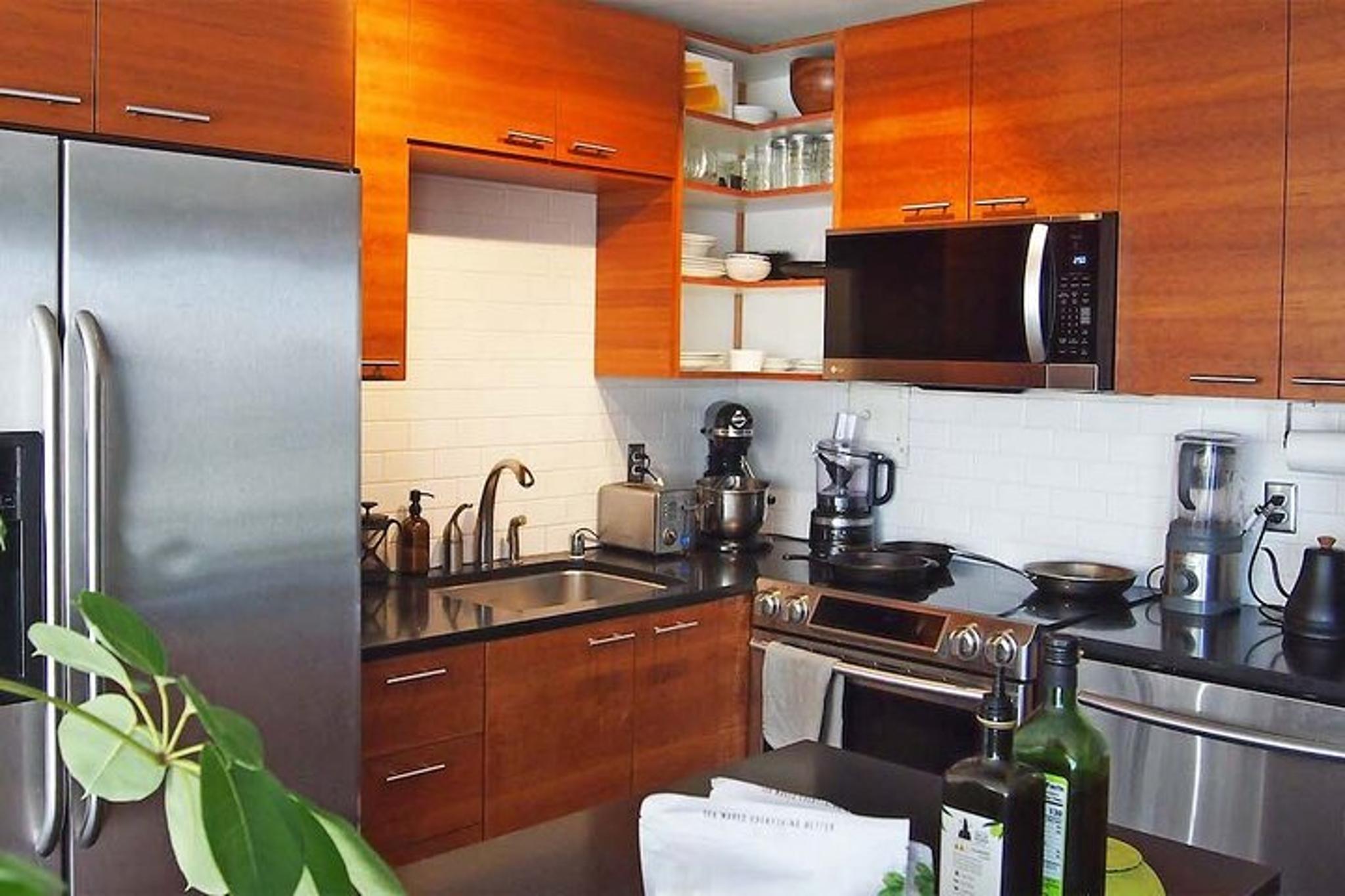 Seattle Cooking Class with Chef Brittney - Image 4