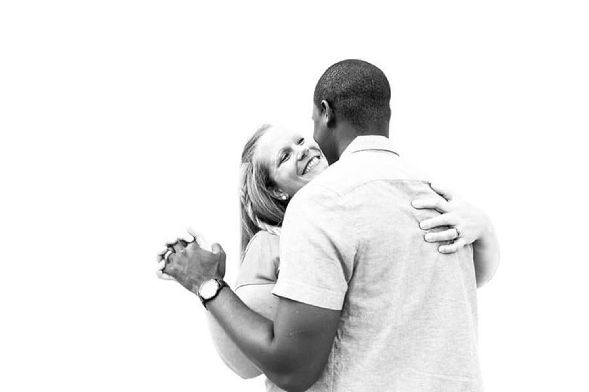 Santa Monica Photo Session with Local Photographer 30 min - Image 1