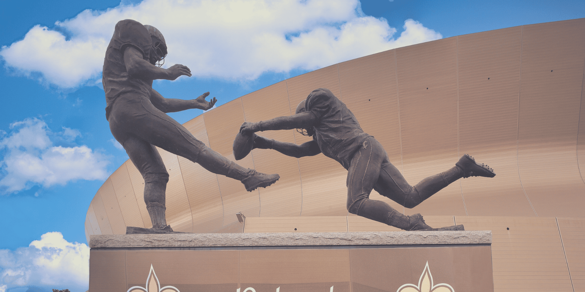 New Orleans Saints Football Game at Caesars Superdome - Image 6