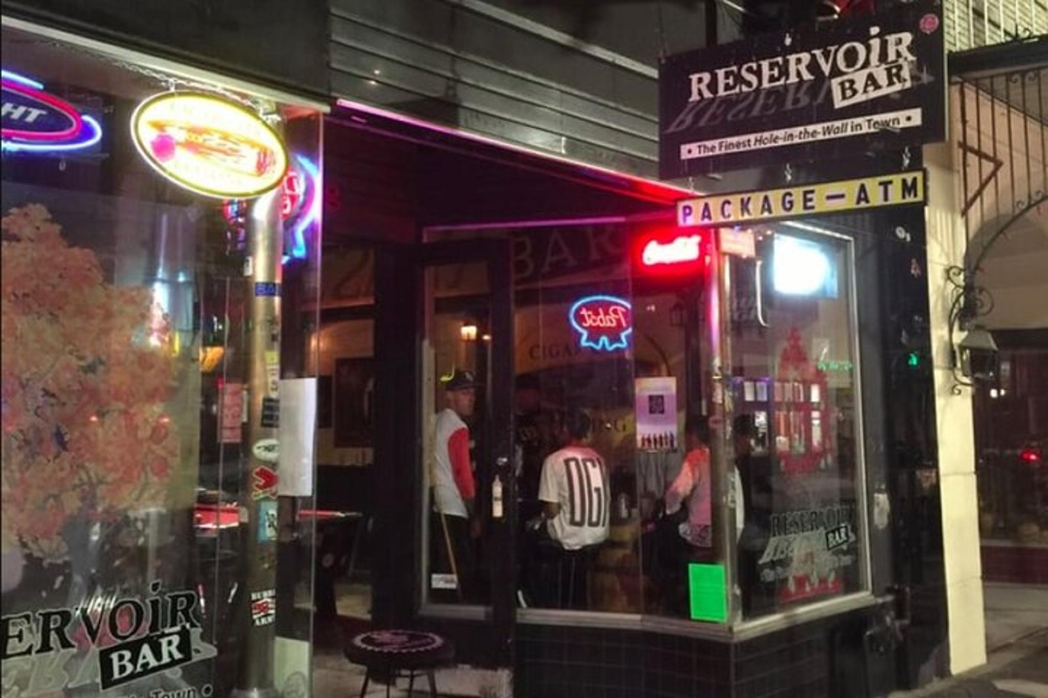 Tampa Bar Crawl - Image 3