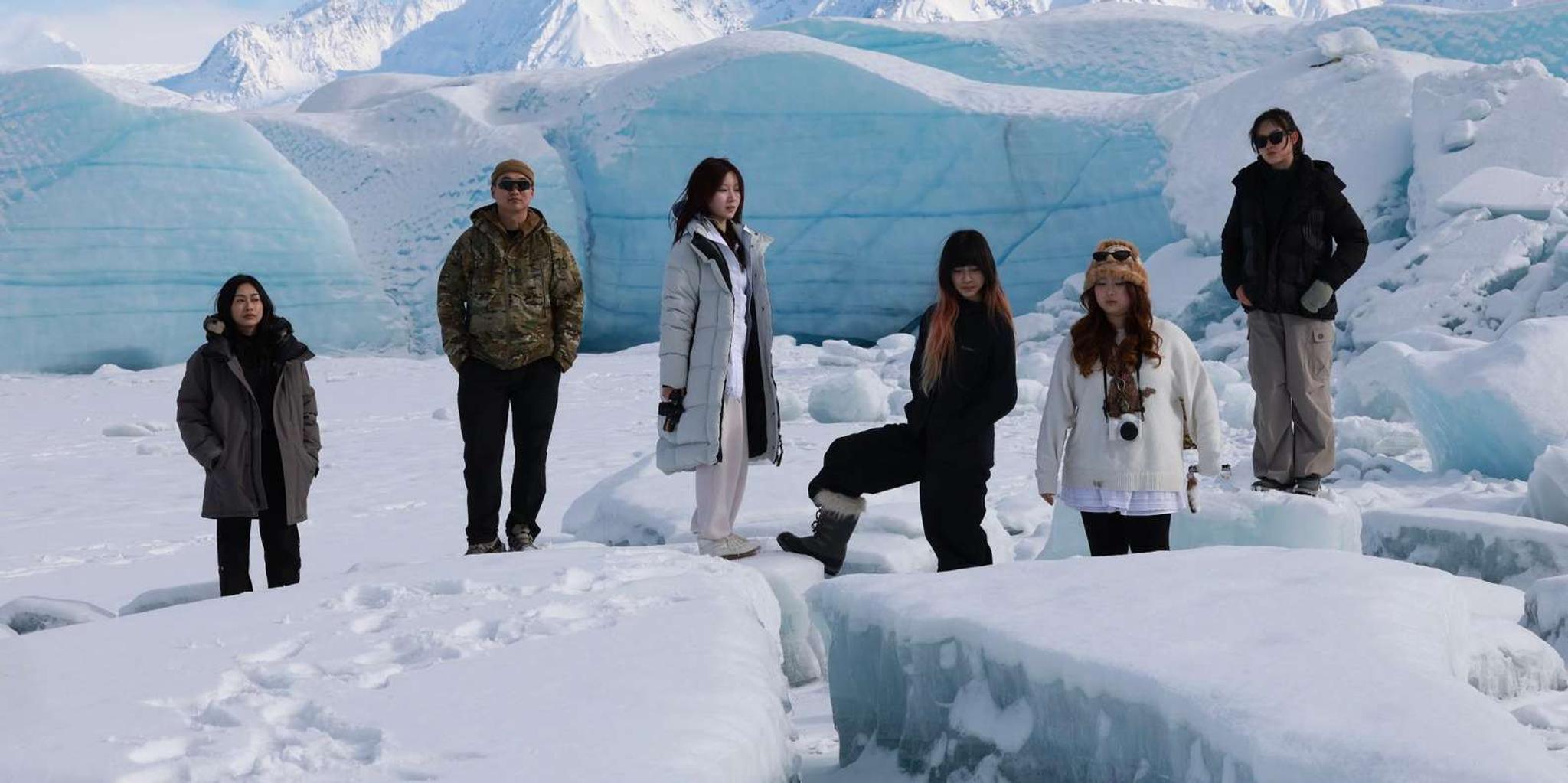 Anchorage Matanuska Glacier Hike with Transfers - Image 5