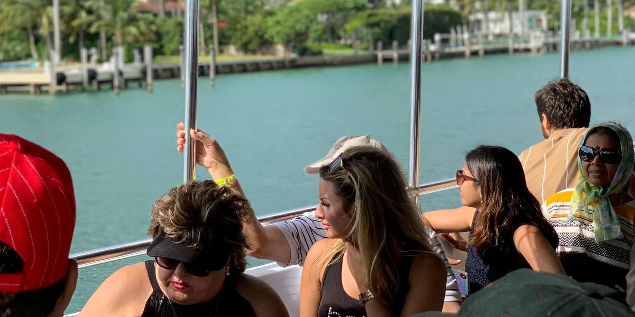 Miami Biscayne Bay Sightseeing Boat Tour - Image 5