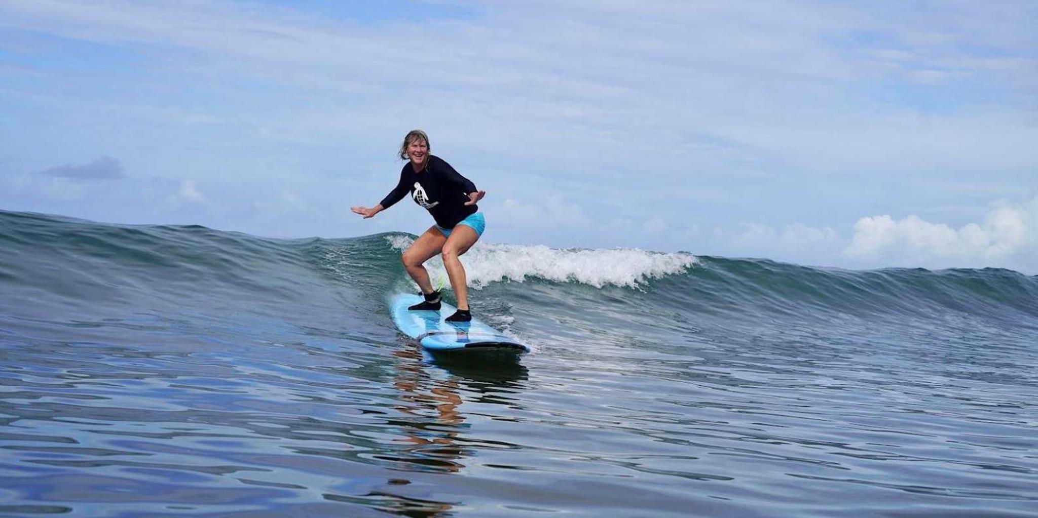 Kihei Surfing Lesson at Kalama Park - Image 3