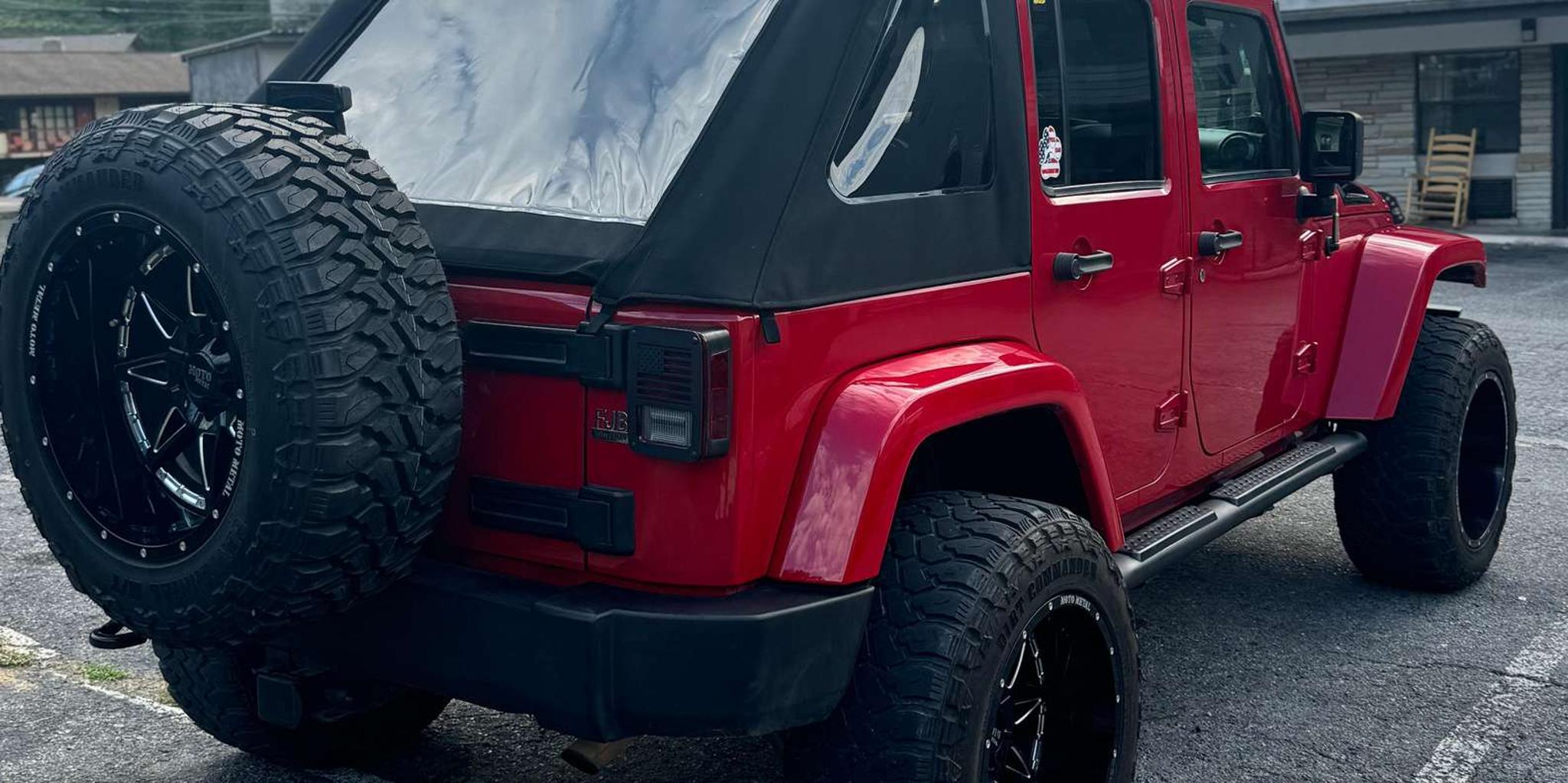 Gatlinburg Jeep Rental Through The Smoky Mountains - Image 5