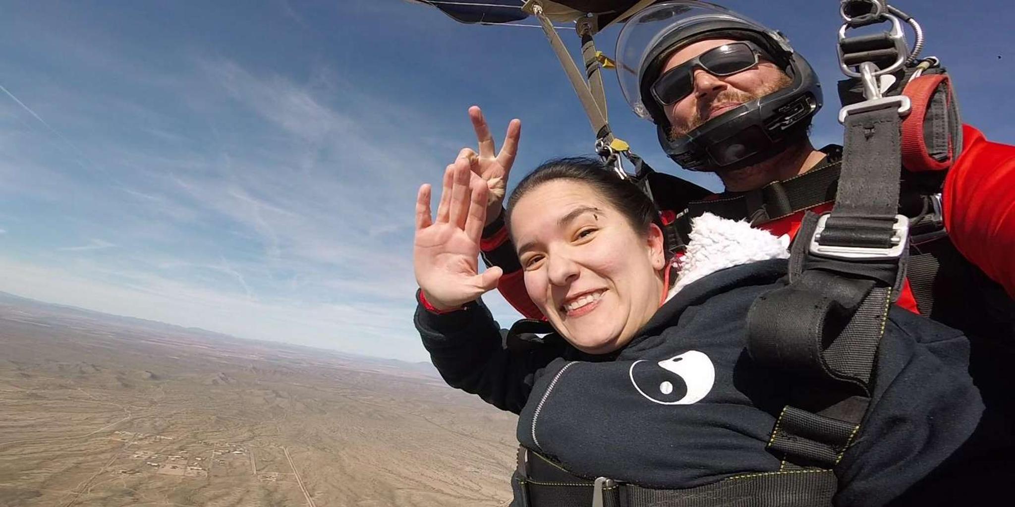 Phoenix Tandem Skydiving Experience - Image 5