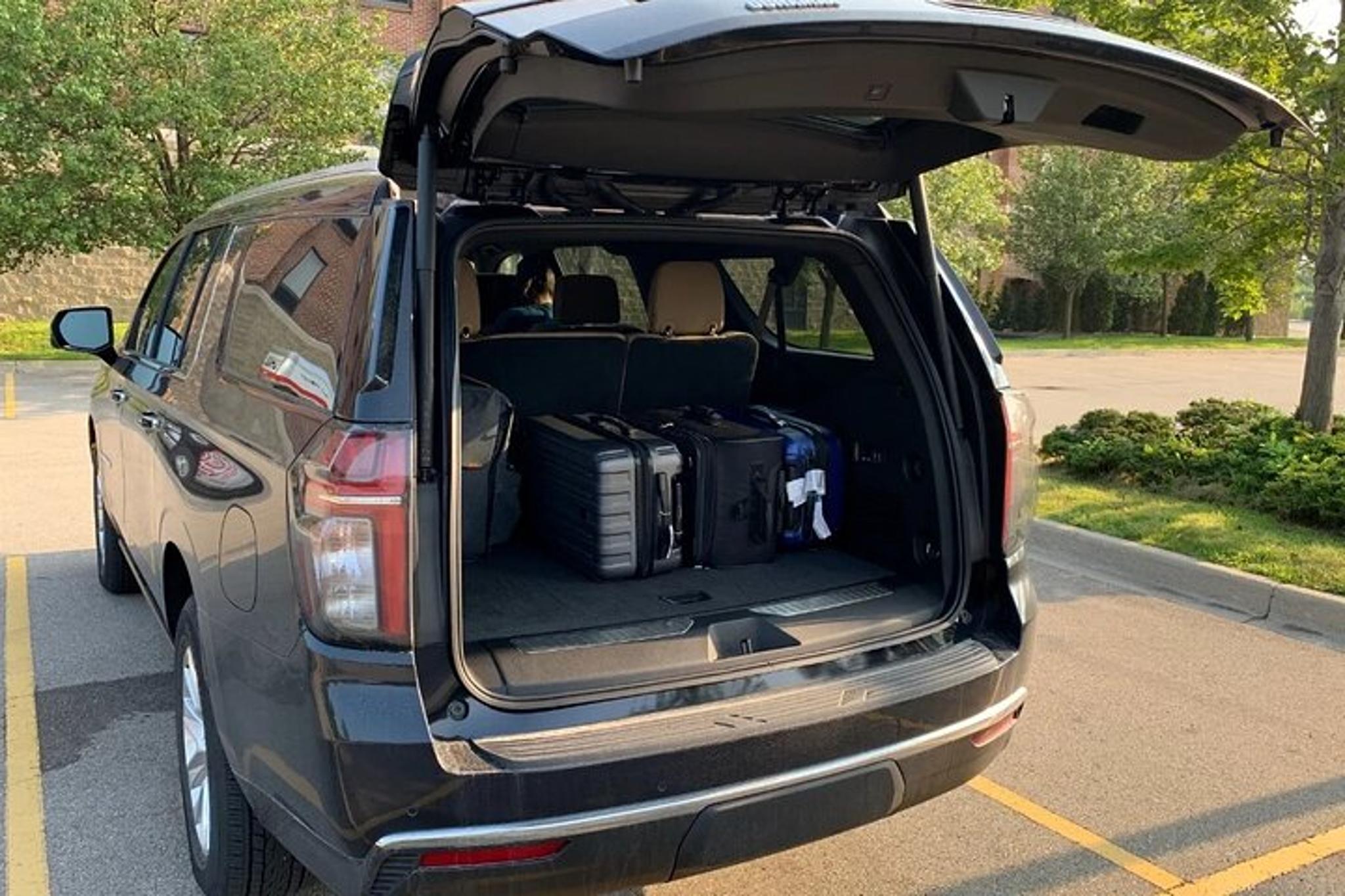 Milwaukee Airport SUV Transfer - Image 5