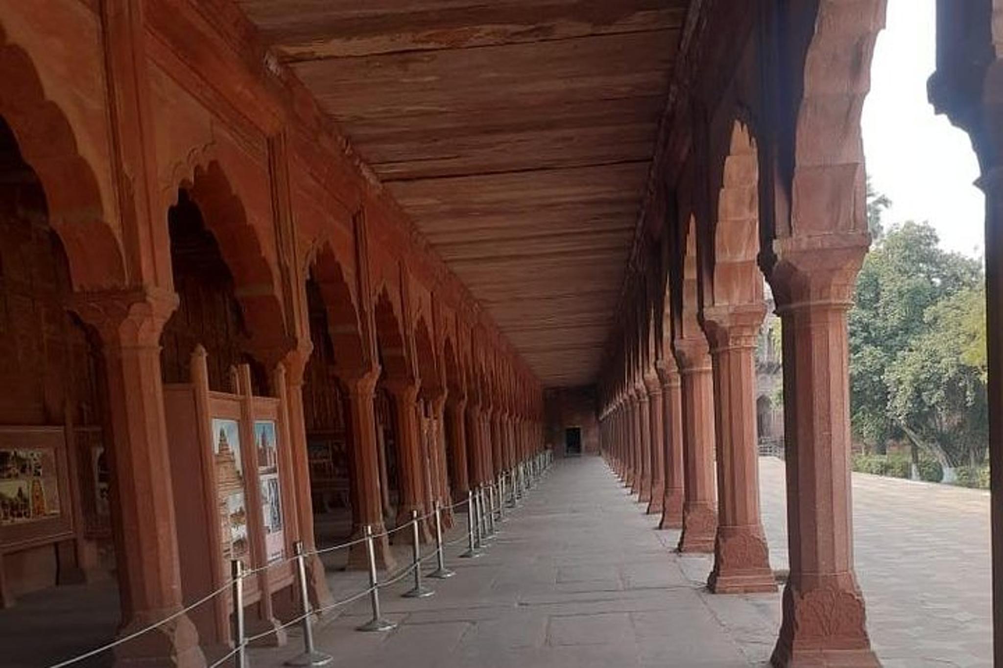 Jaipur Taj Mahal City Tour by Car or Train - Image 4
