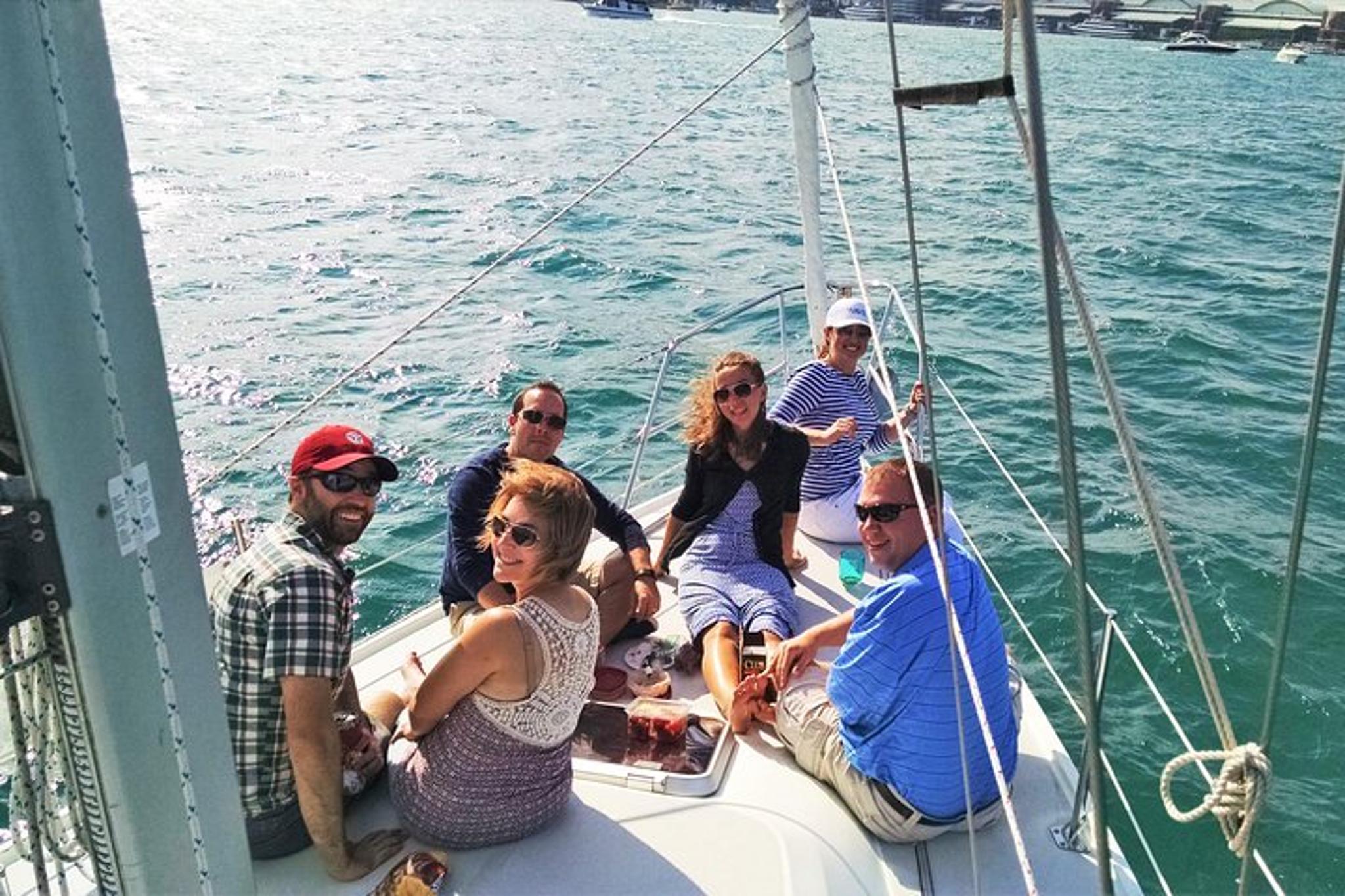 Chicago Sailing Tour on Lake Michigan - Image 2