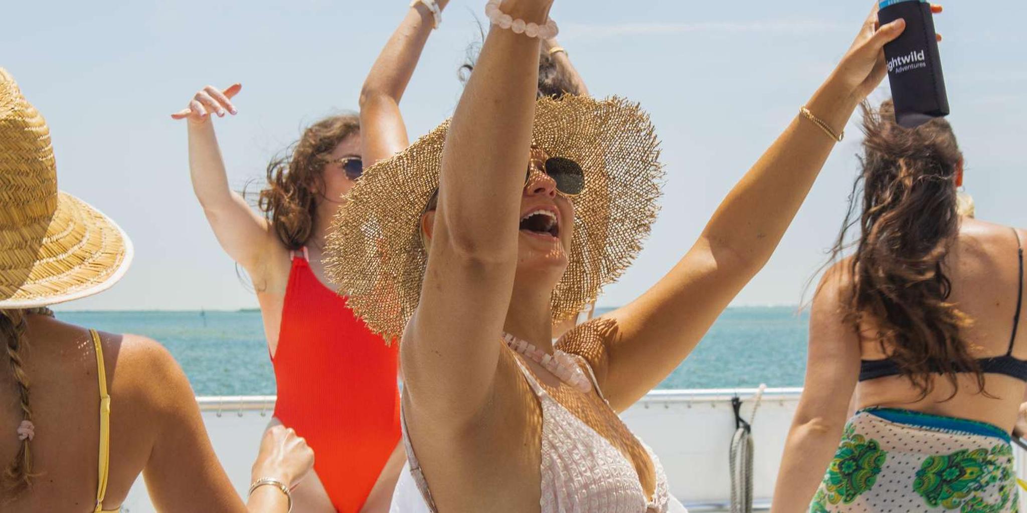 Key West Sandbar Cruise with Lunch and Open Bar
