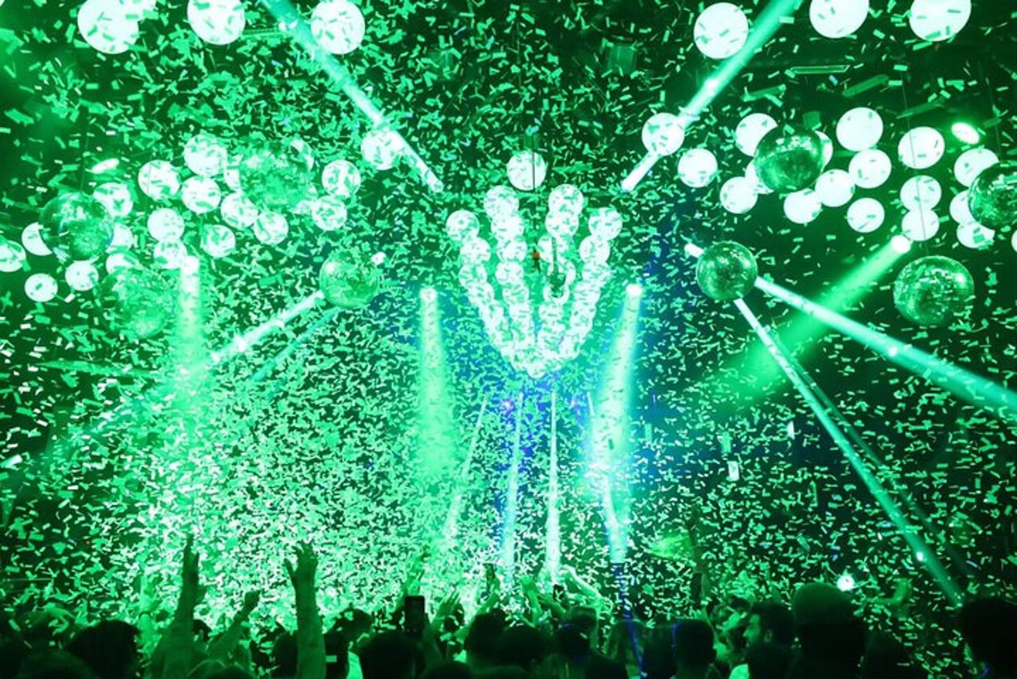 Miami Hip Hop Experience: Party Bus & Nightclub - Image 6