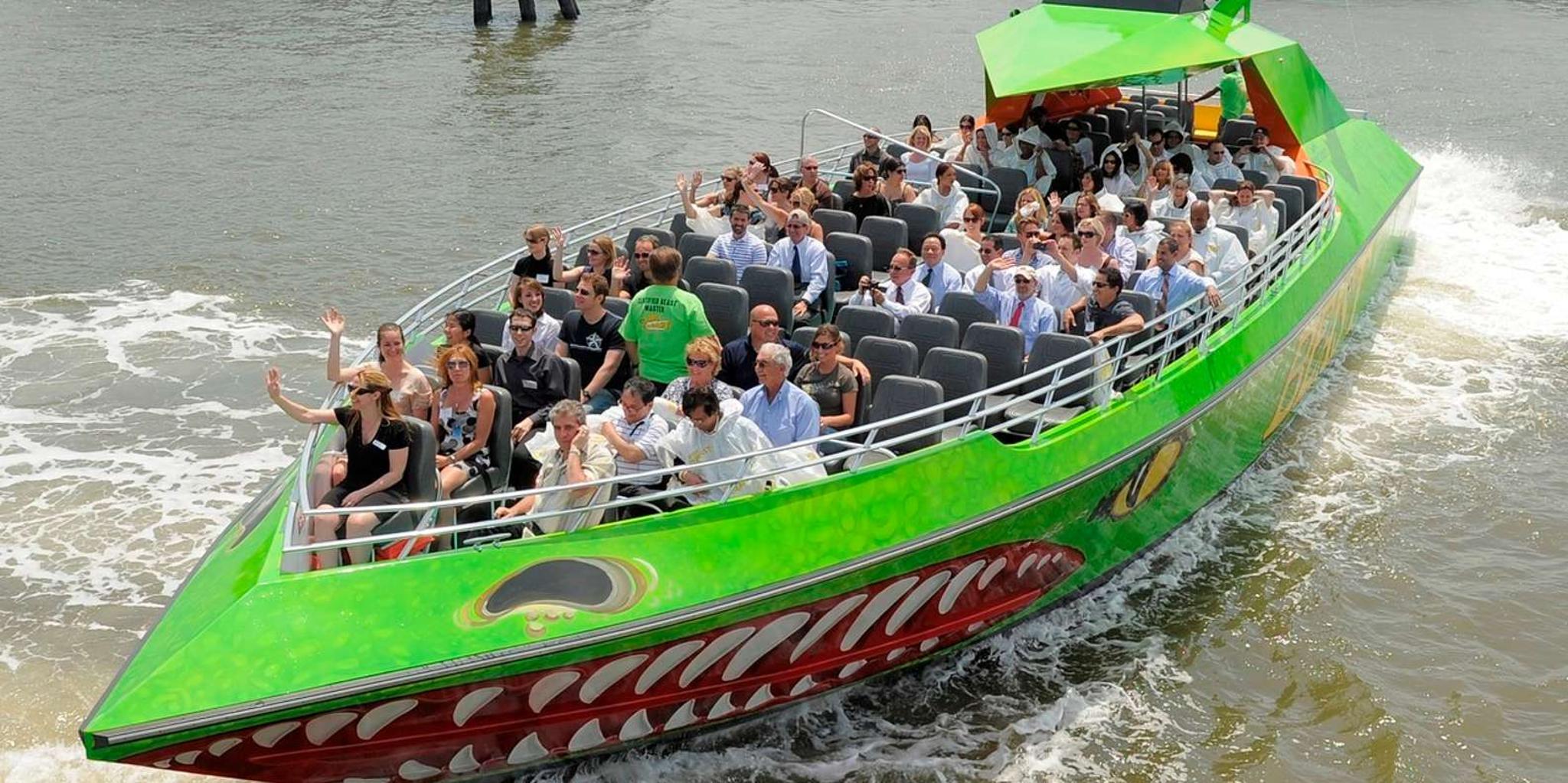 New York City Speedboat Ride - Image 3
