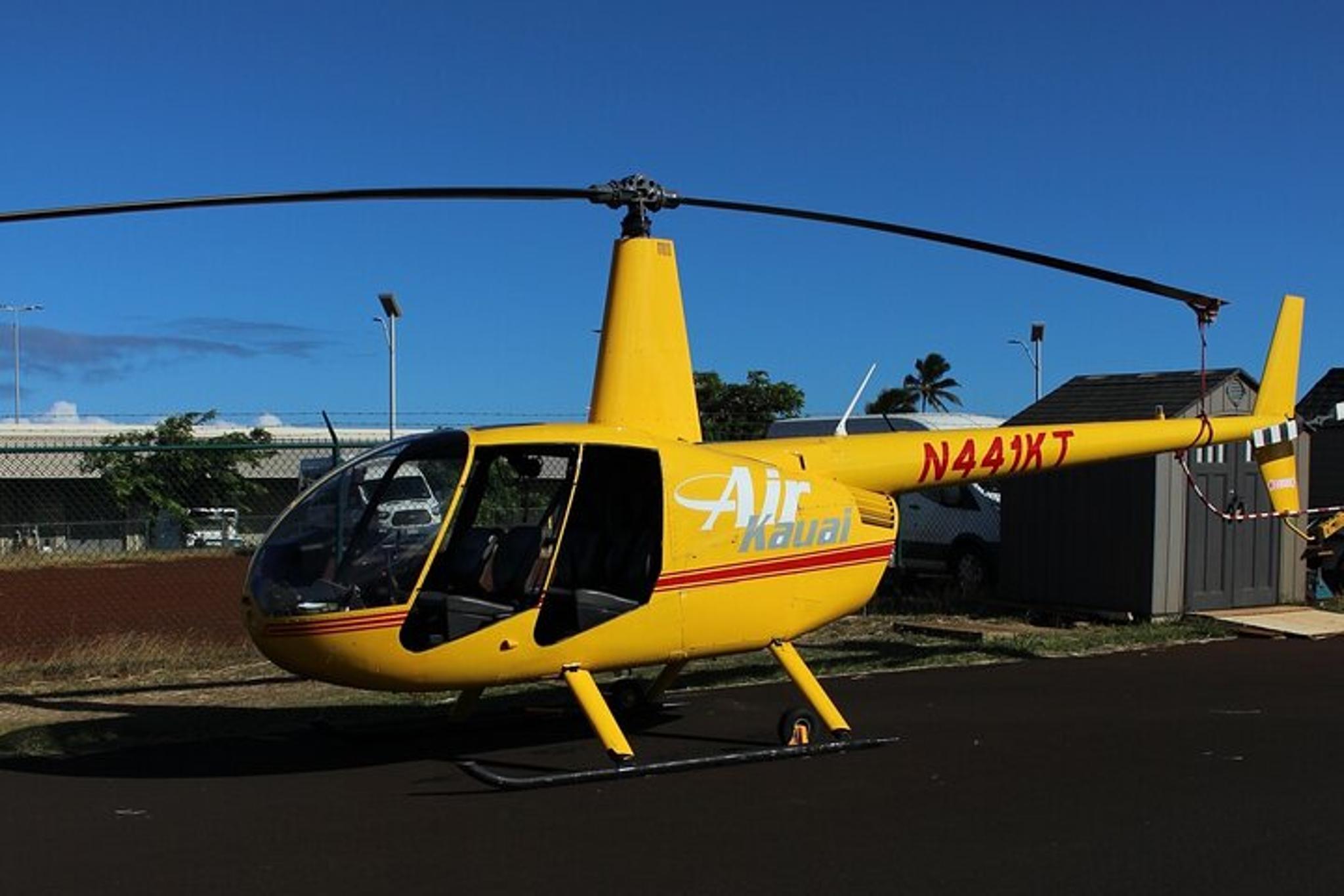Kauai Helicopter Tour Doors-Off 1 hr - Image 3