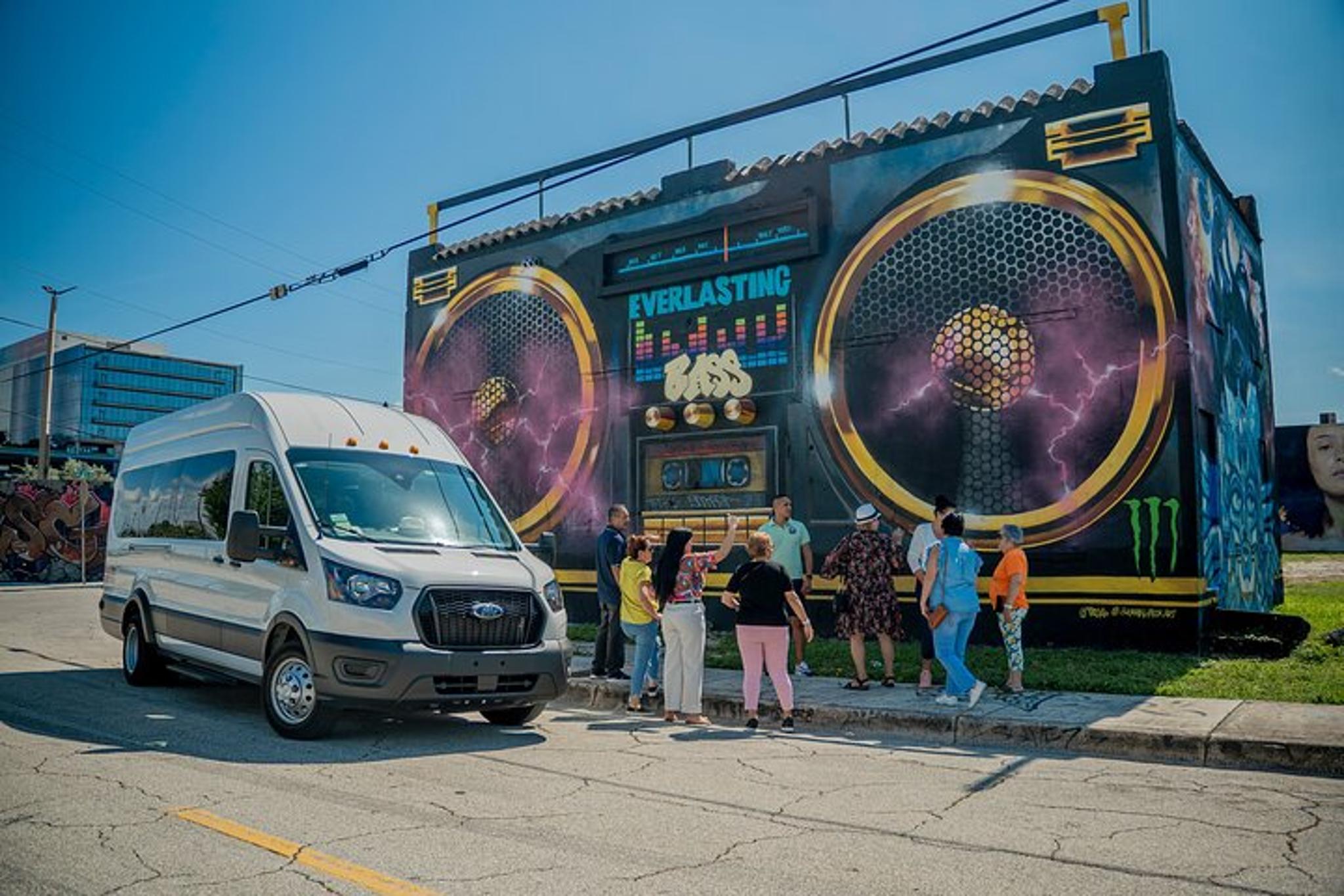 Miami City Sightseeing & Water Taxi Experience - Image 4