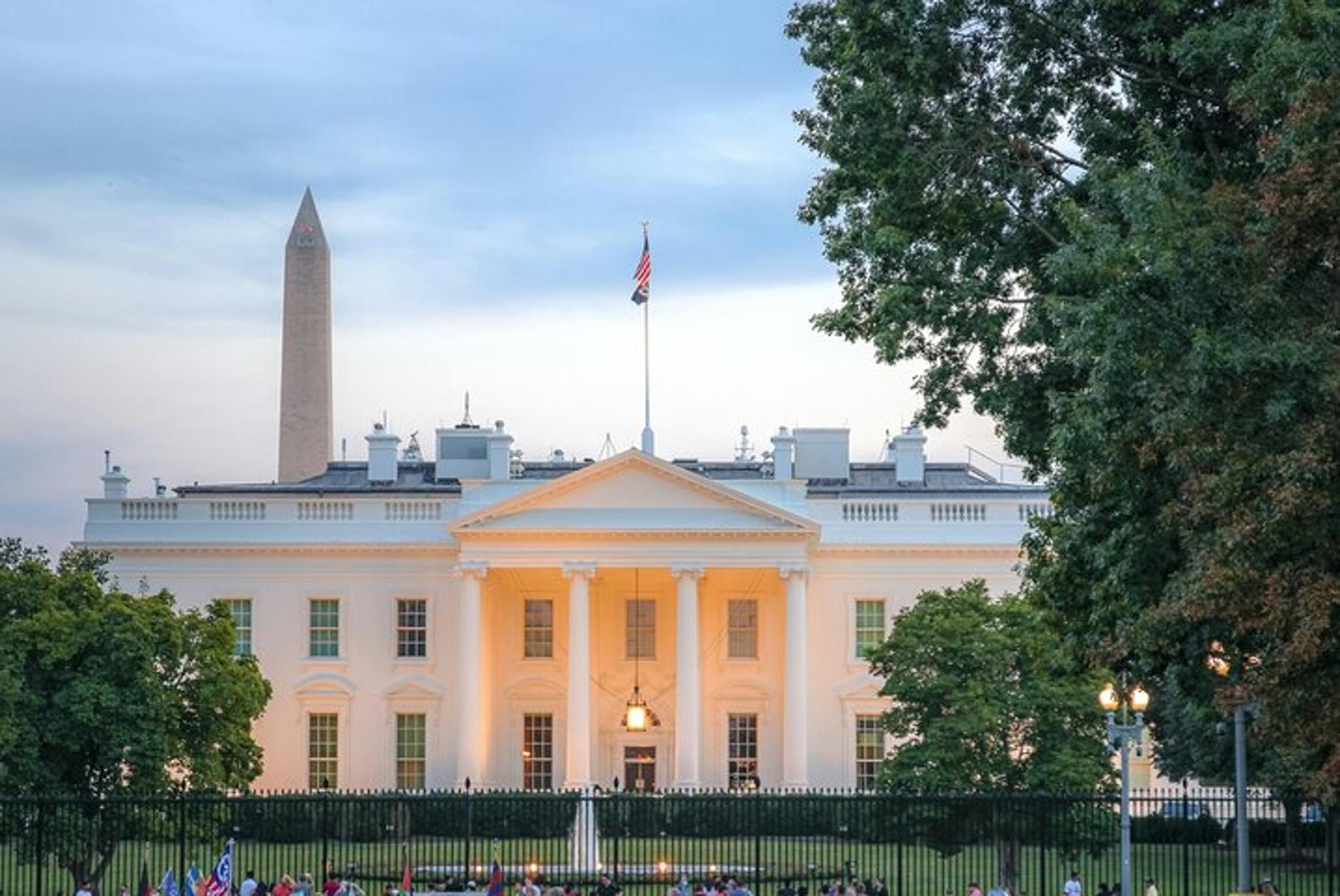 Washington DC National Mall Bus Tour - Image 6
