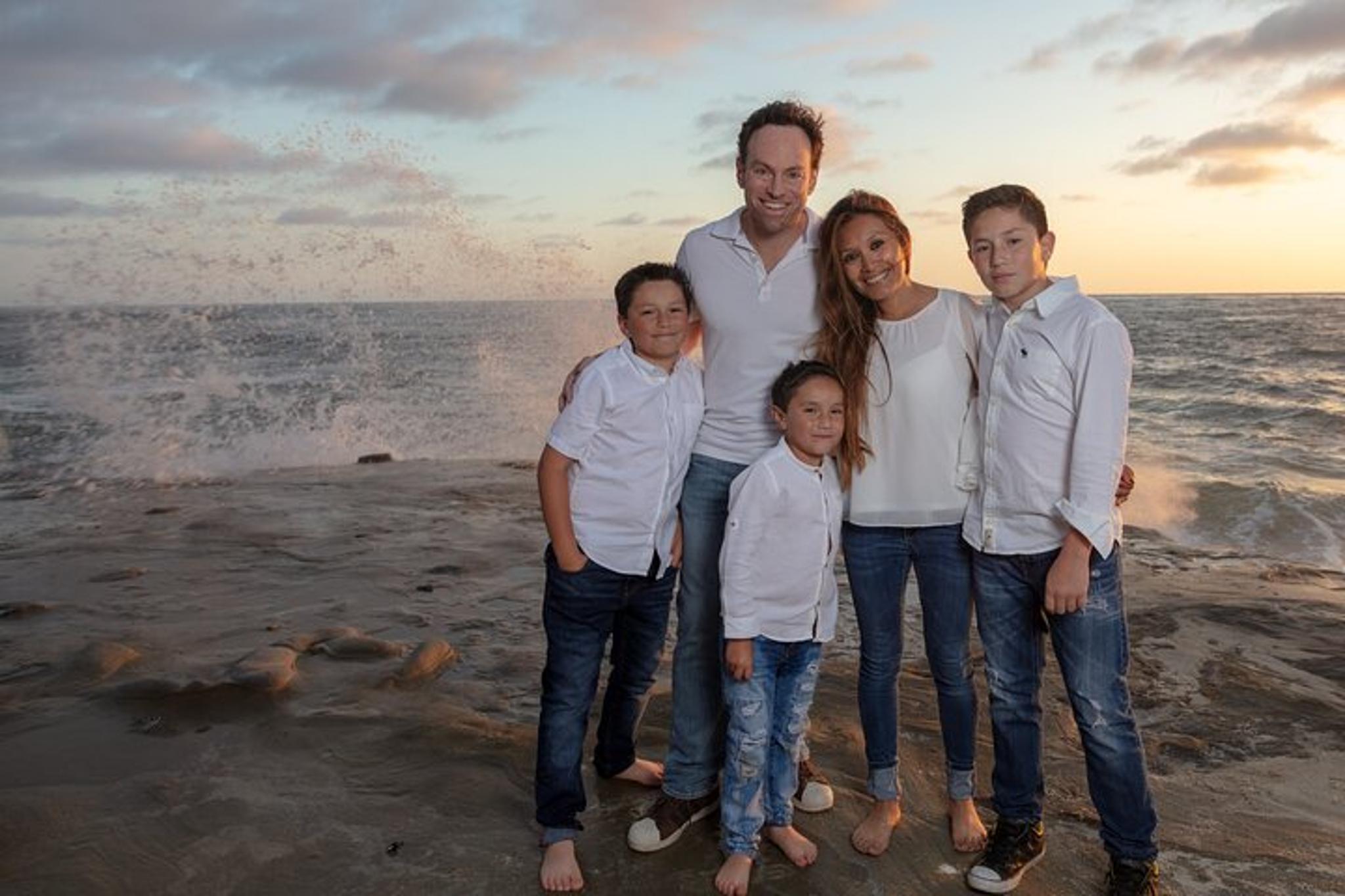 San Diego Family Portrait Session - Image 2