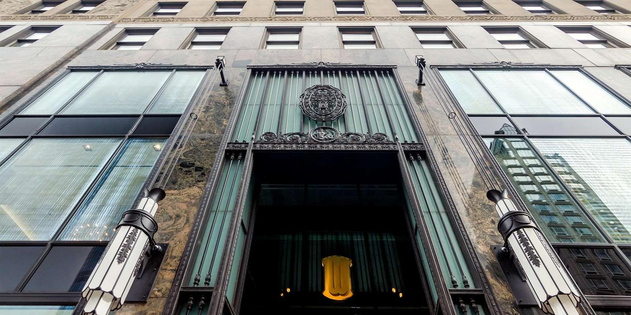 Chicago Art Deco Skyscrapers Walking Tour