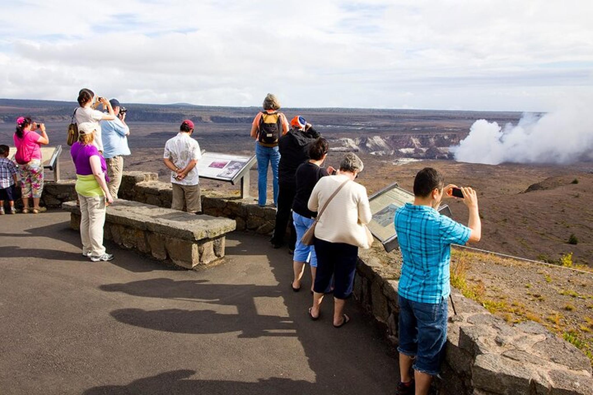 Kona Volcanoes and Waterfalls Tour - Image 3