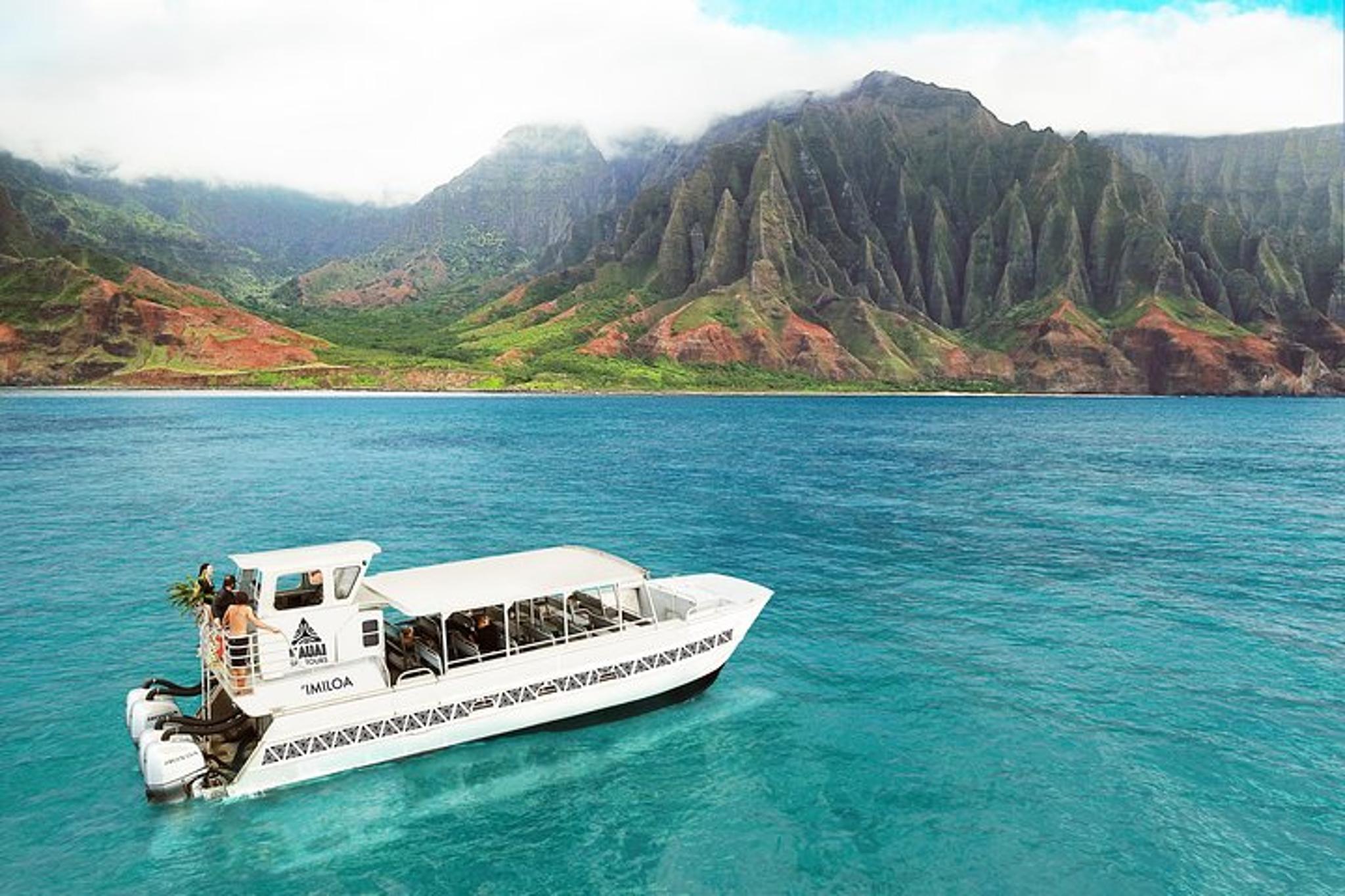 Kauai Nā Pali Coast Sunset Catamaran Tour